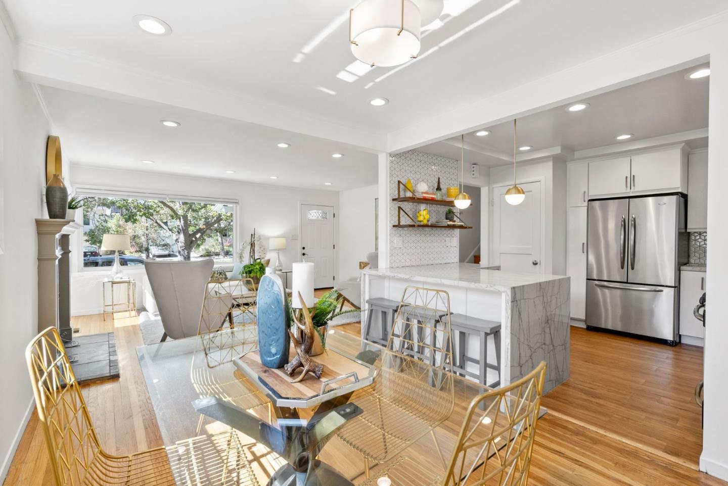 1825 Alameda De Las Pulgas