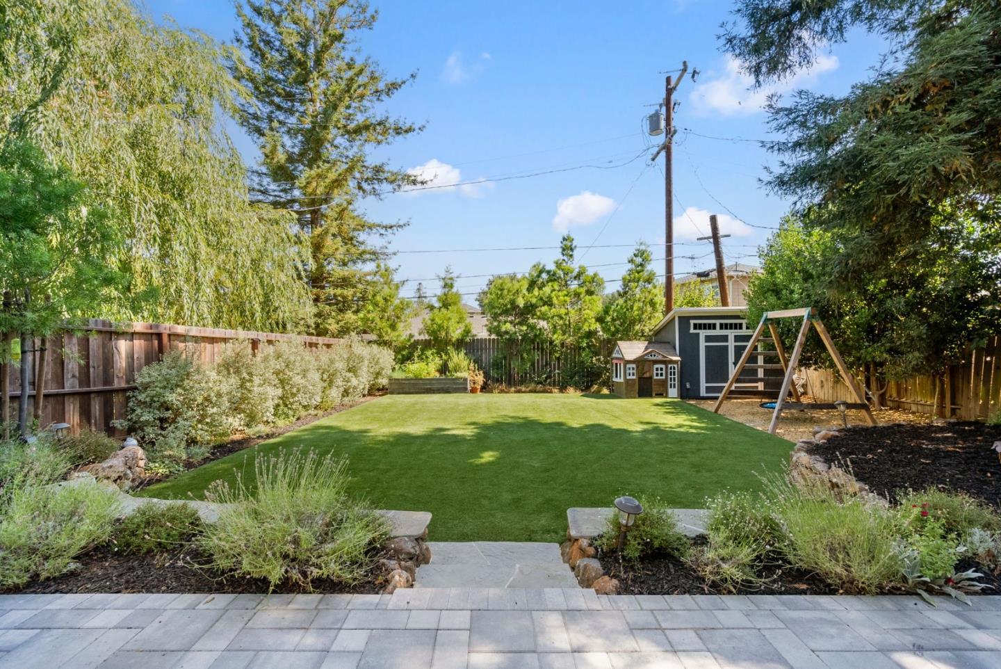 1825 Alameda De Las Pulgas