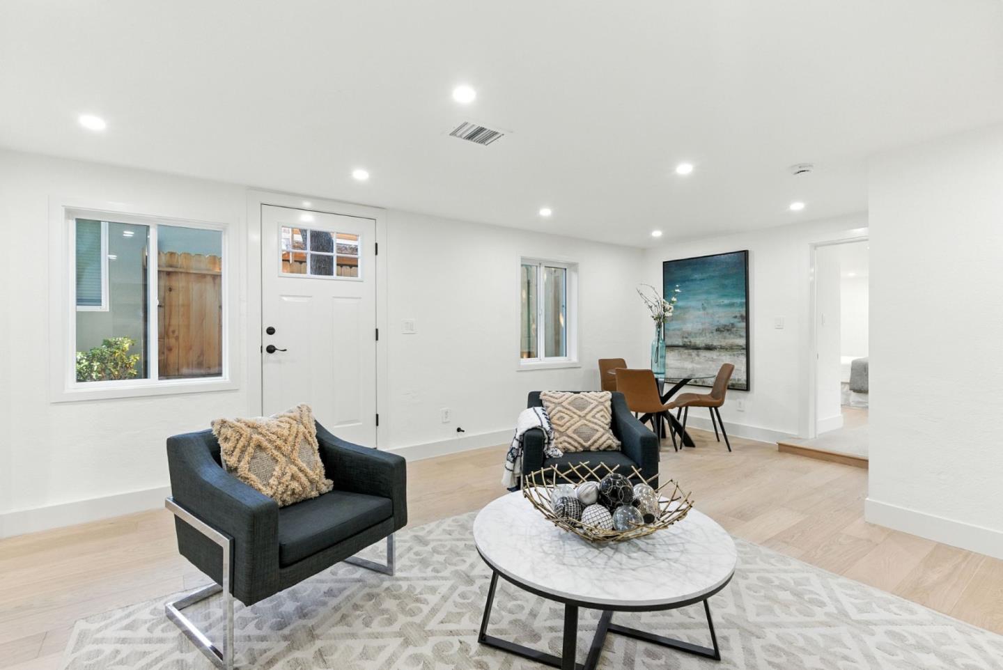 731 Valota Road