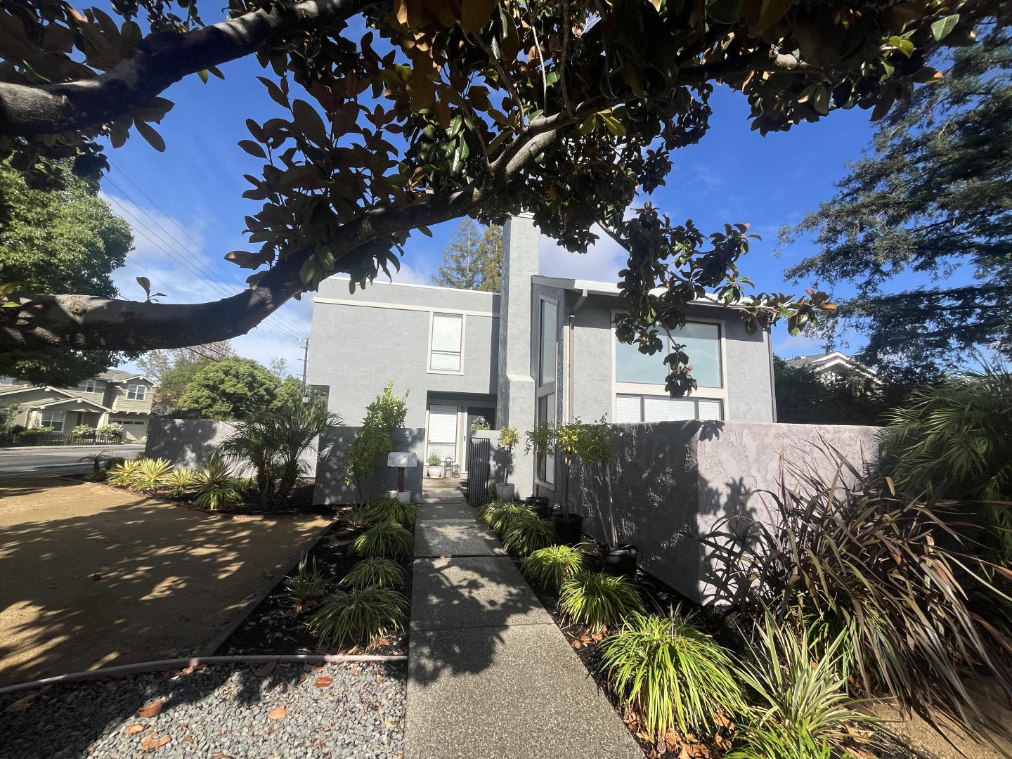 1 Doris Court