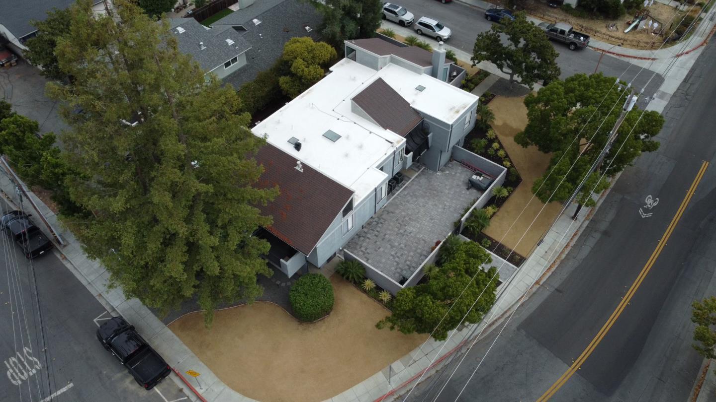 1 Doris Court