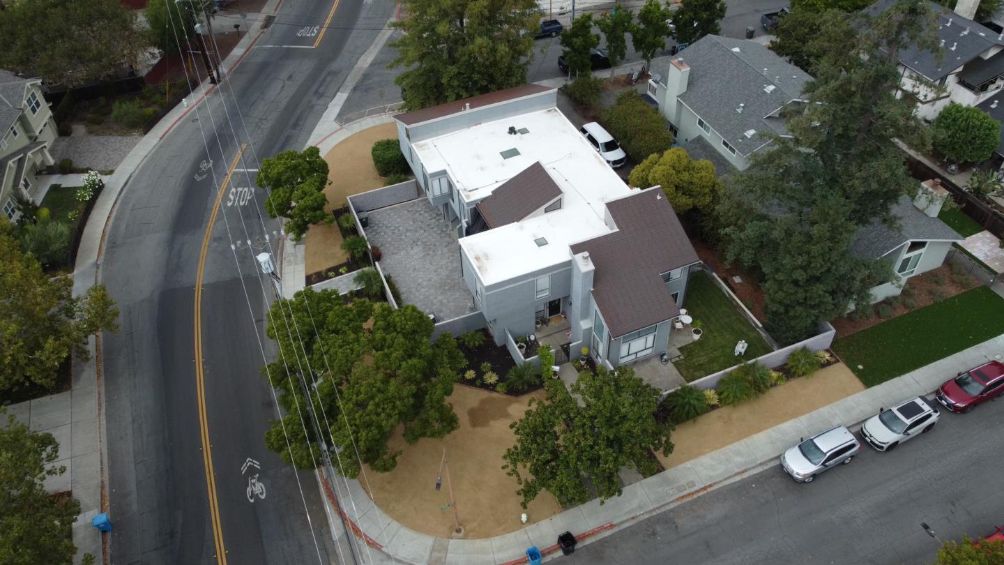 1 Doris Court