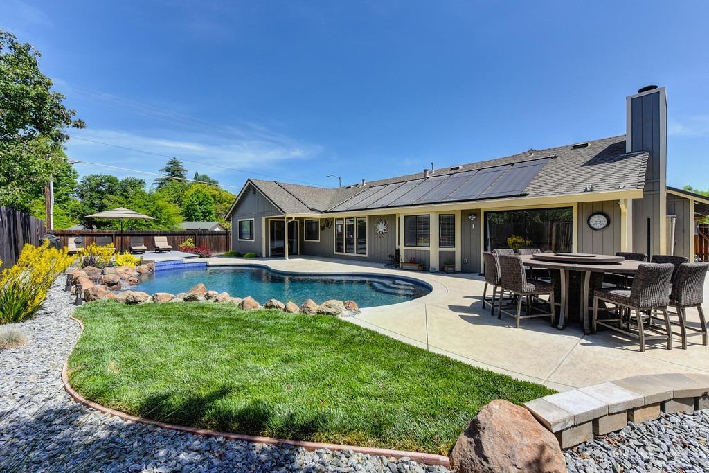 9391 Rolling Glen Court