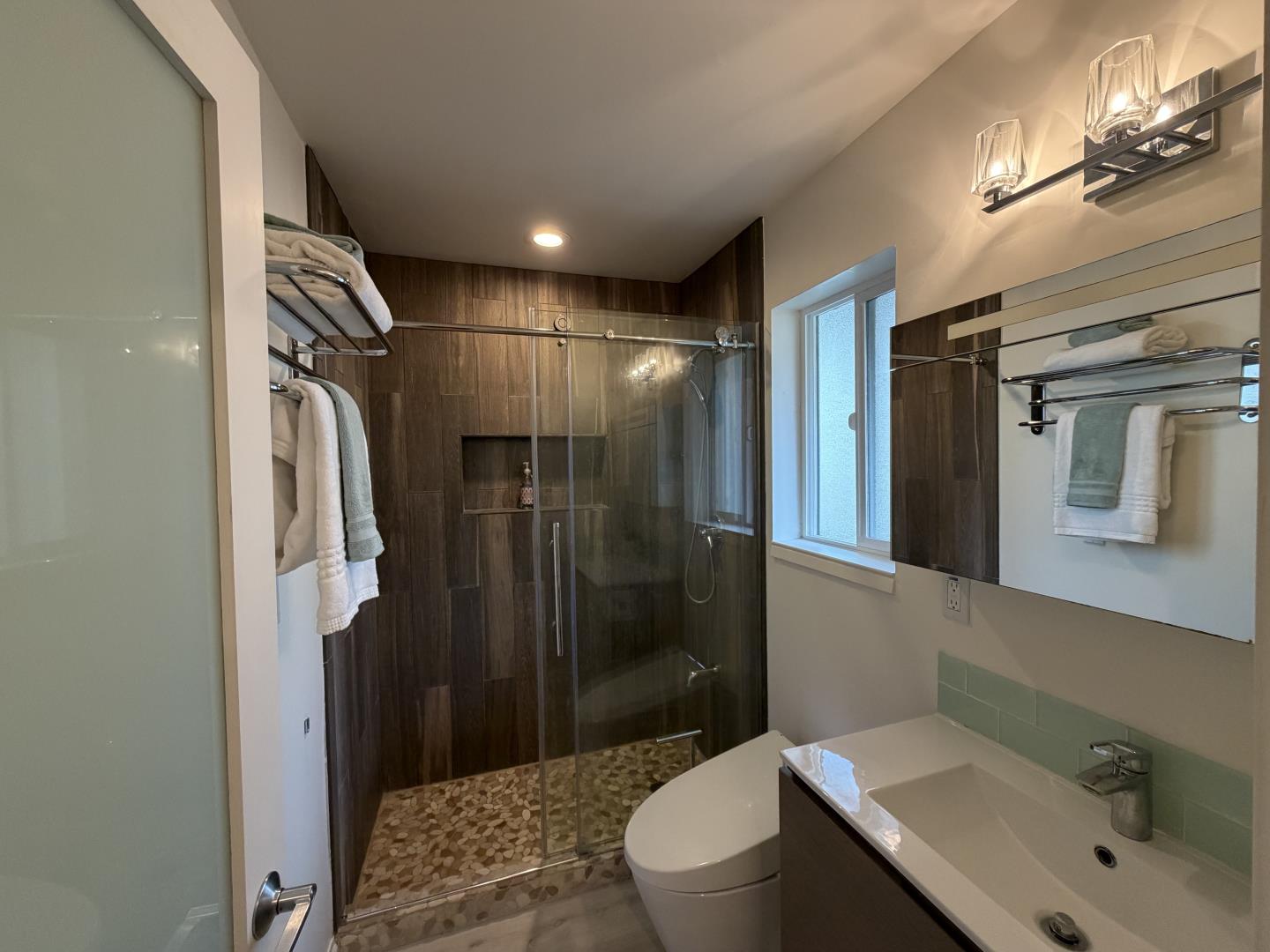 480 East Okeefe Street 206