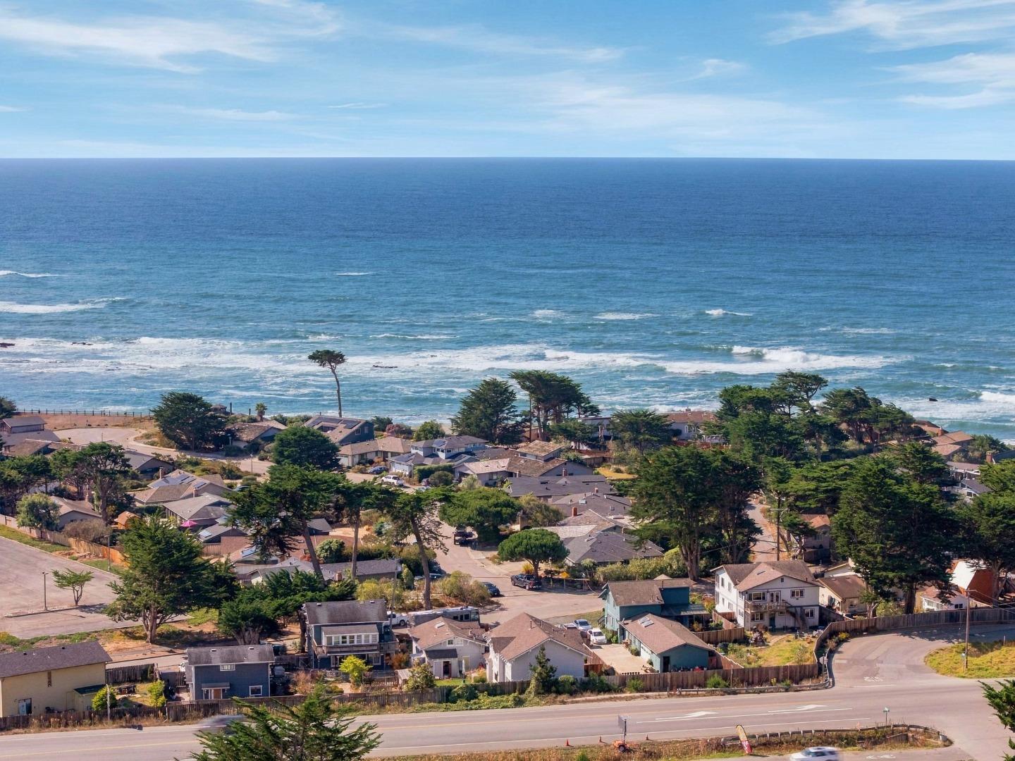 785 Stetson St Moss Beach CA
