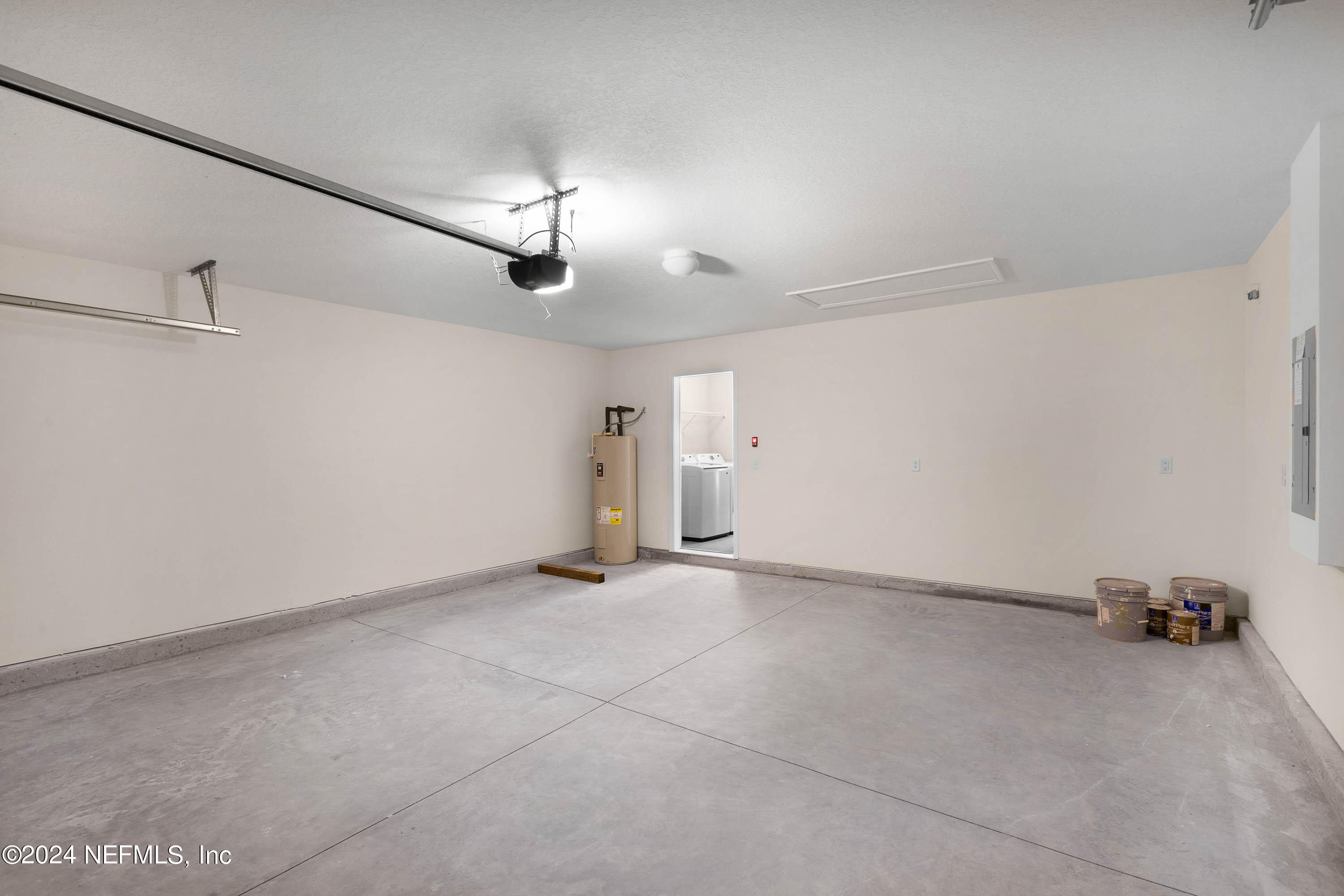 12512 CREEKSIDE MANOR Drive