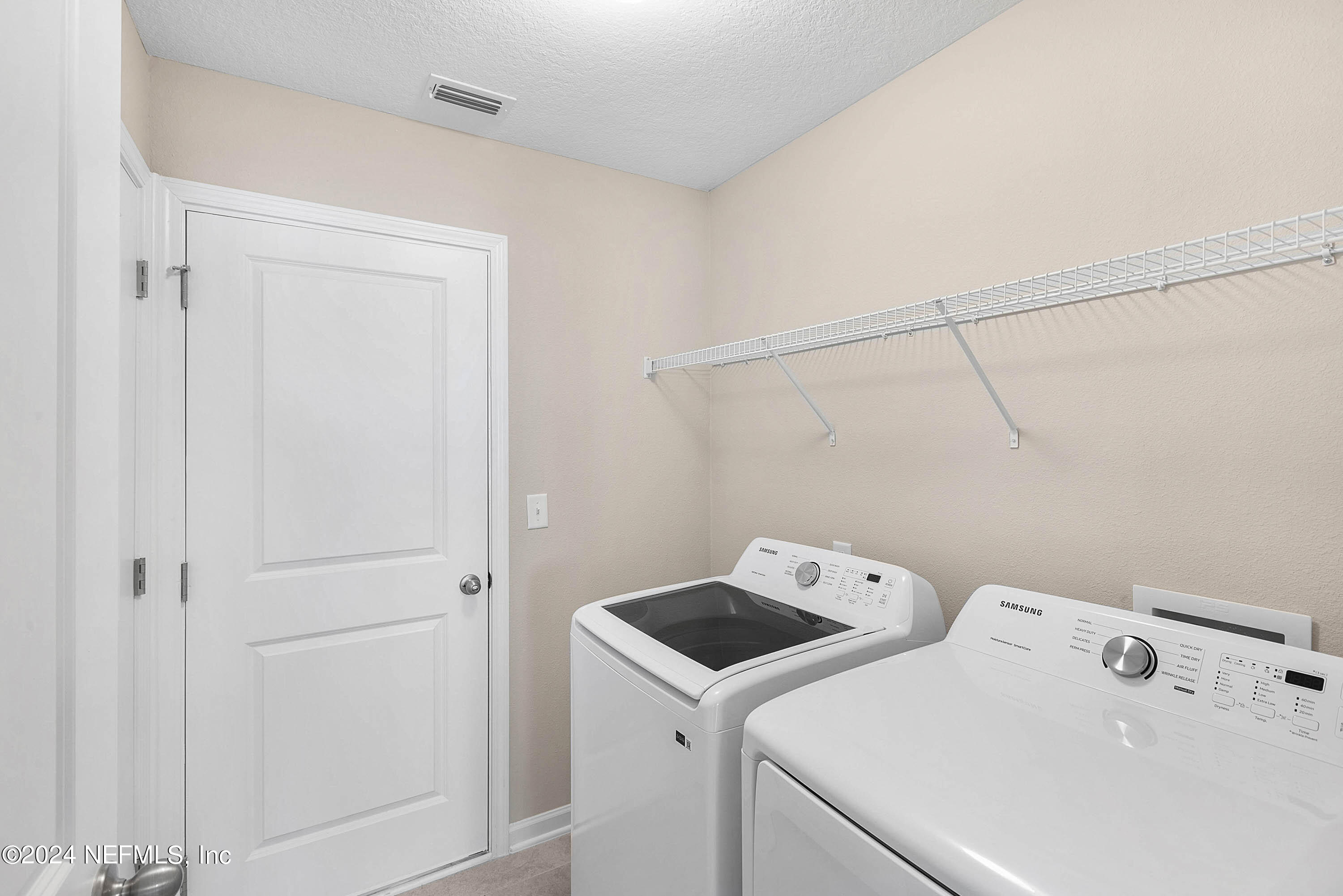 12512 CREEKSIDE MANOR Drive
