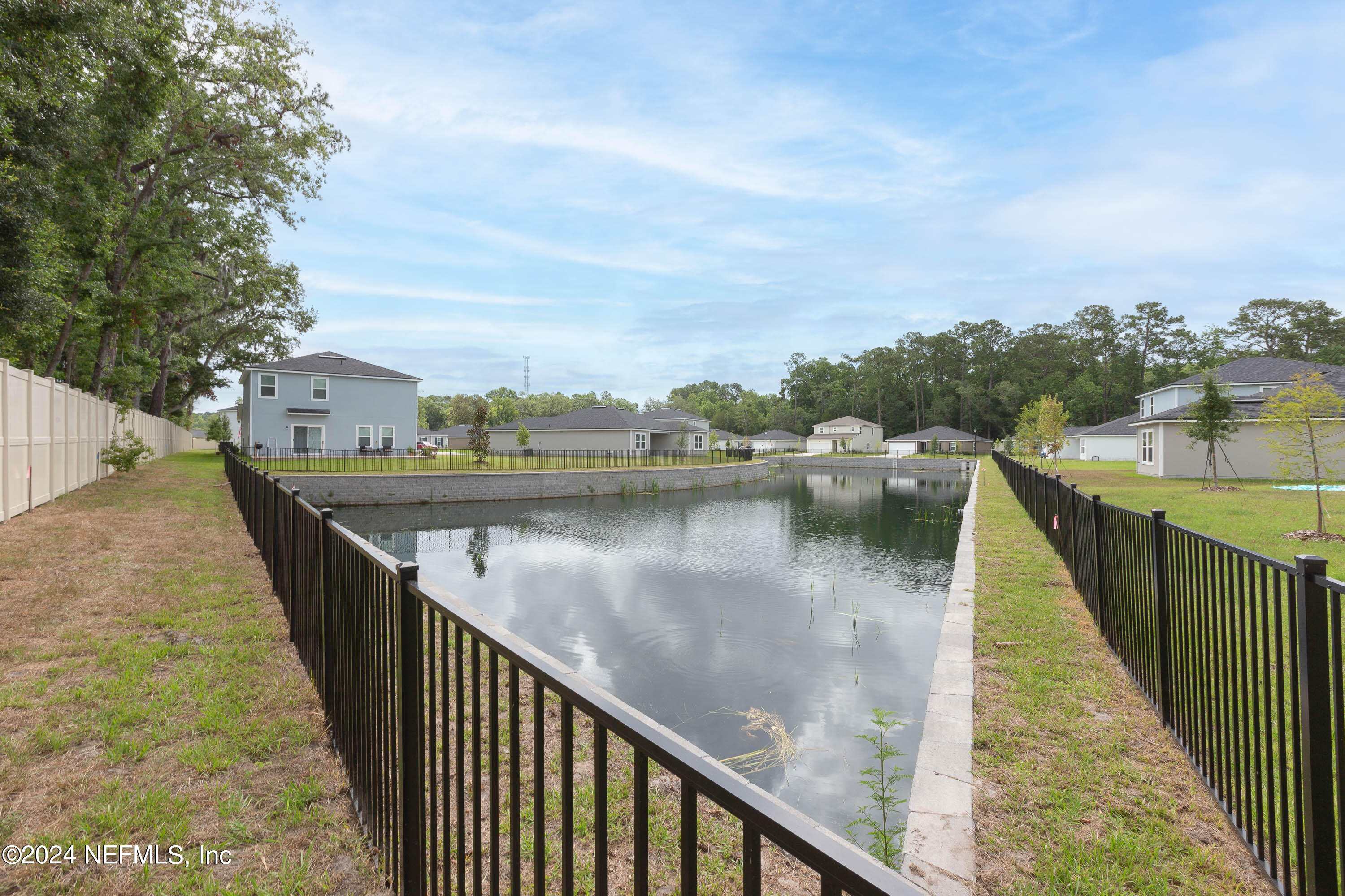 12512 CREEKSIDE MANOR Drive