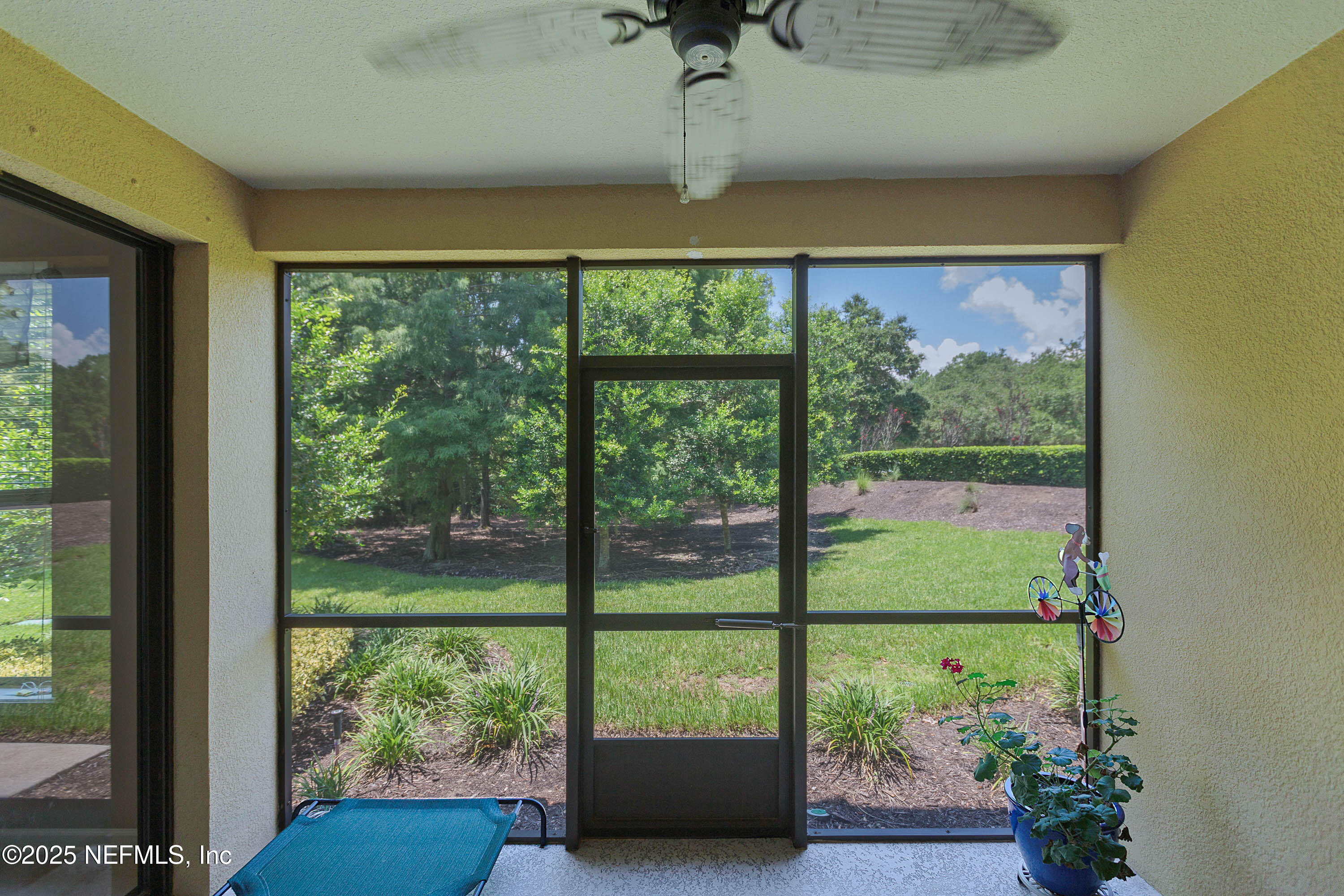 33 FAWN GULLY Lane