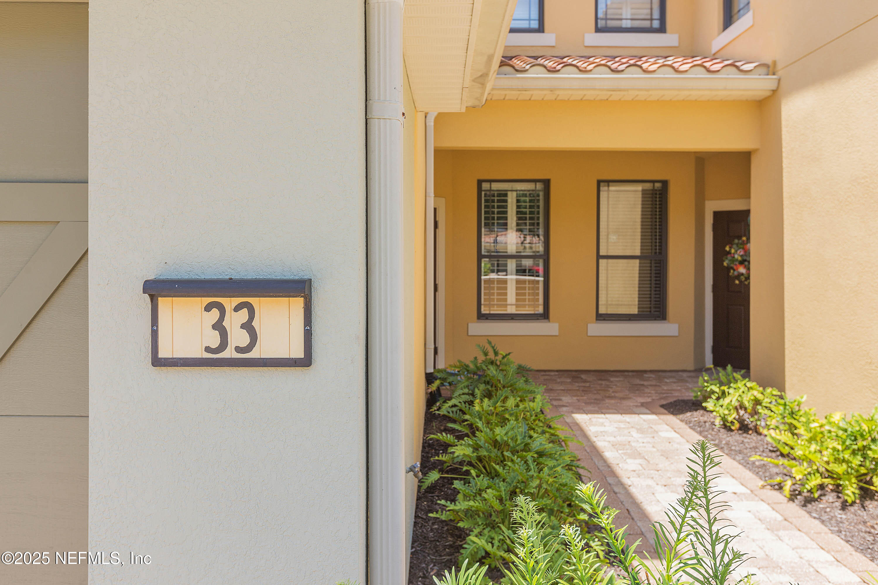 33 FAWN GULLY Lane