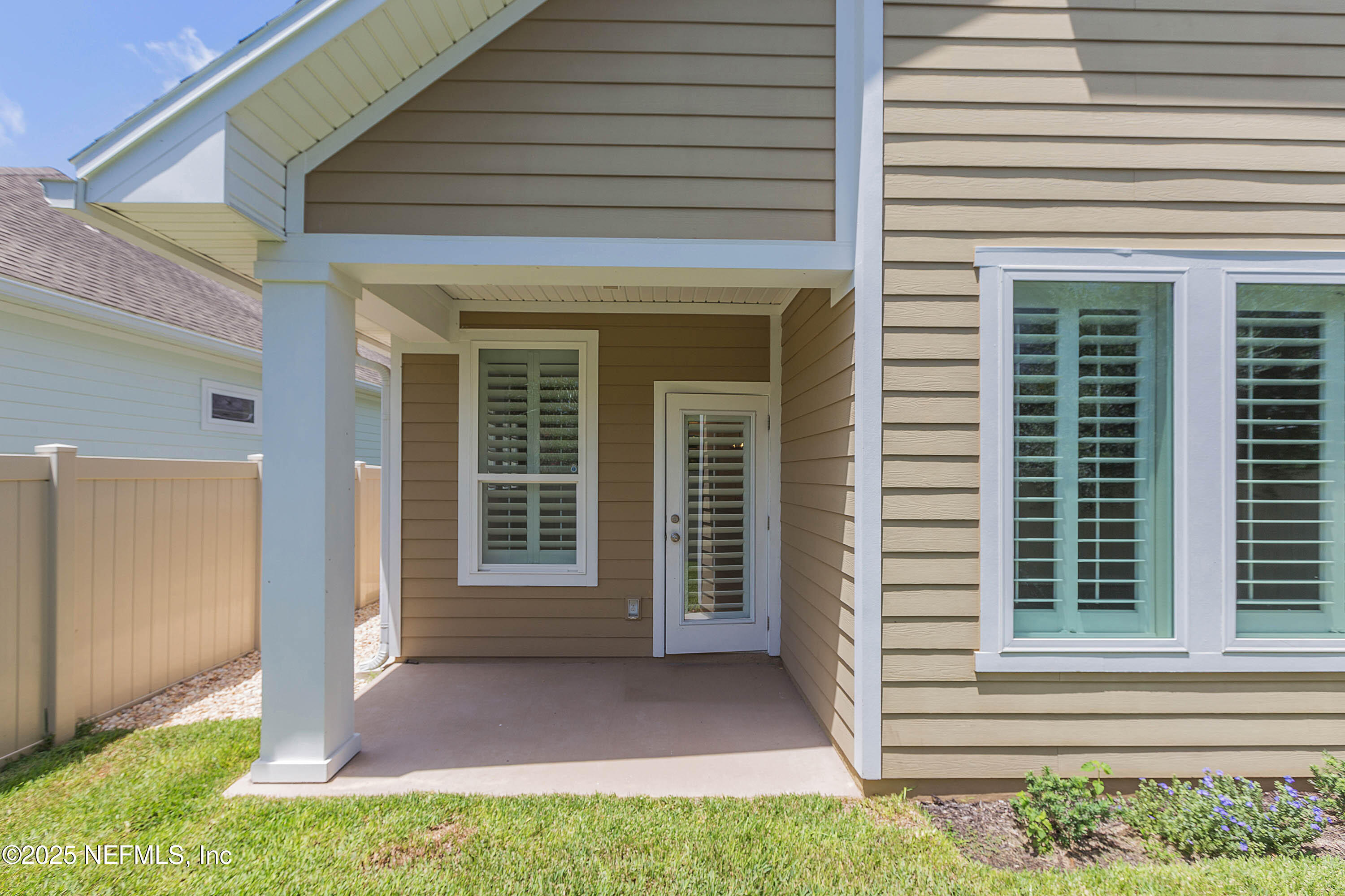 113 GARDEN WOOD Drive