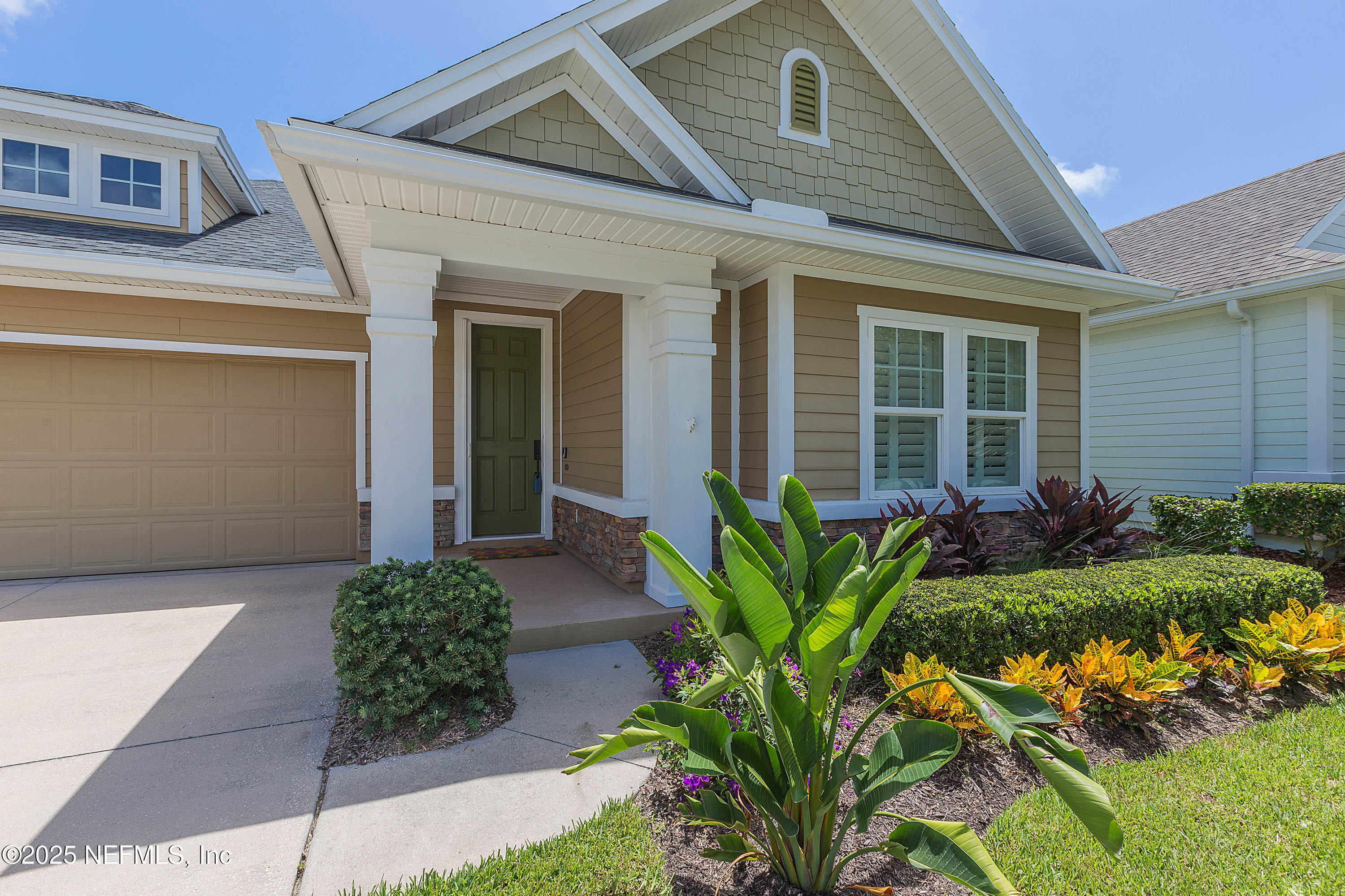 113 GARDEN WOOD Drive
