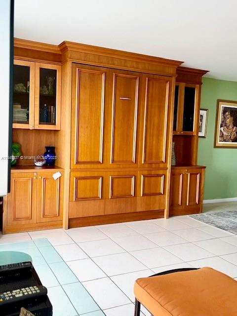 5880 Collins Ave # 1004