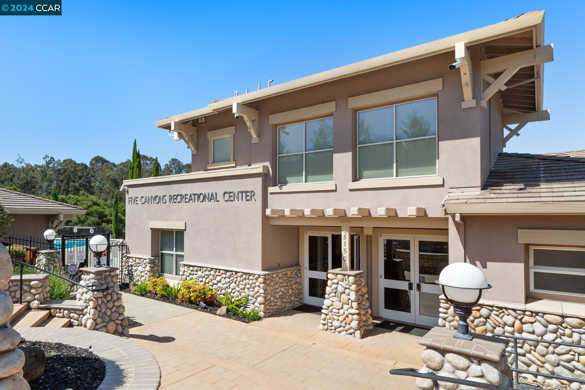 22651 Canyon Terrace Drive