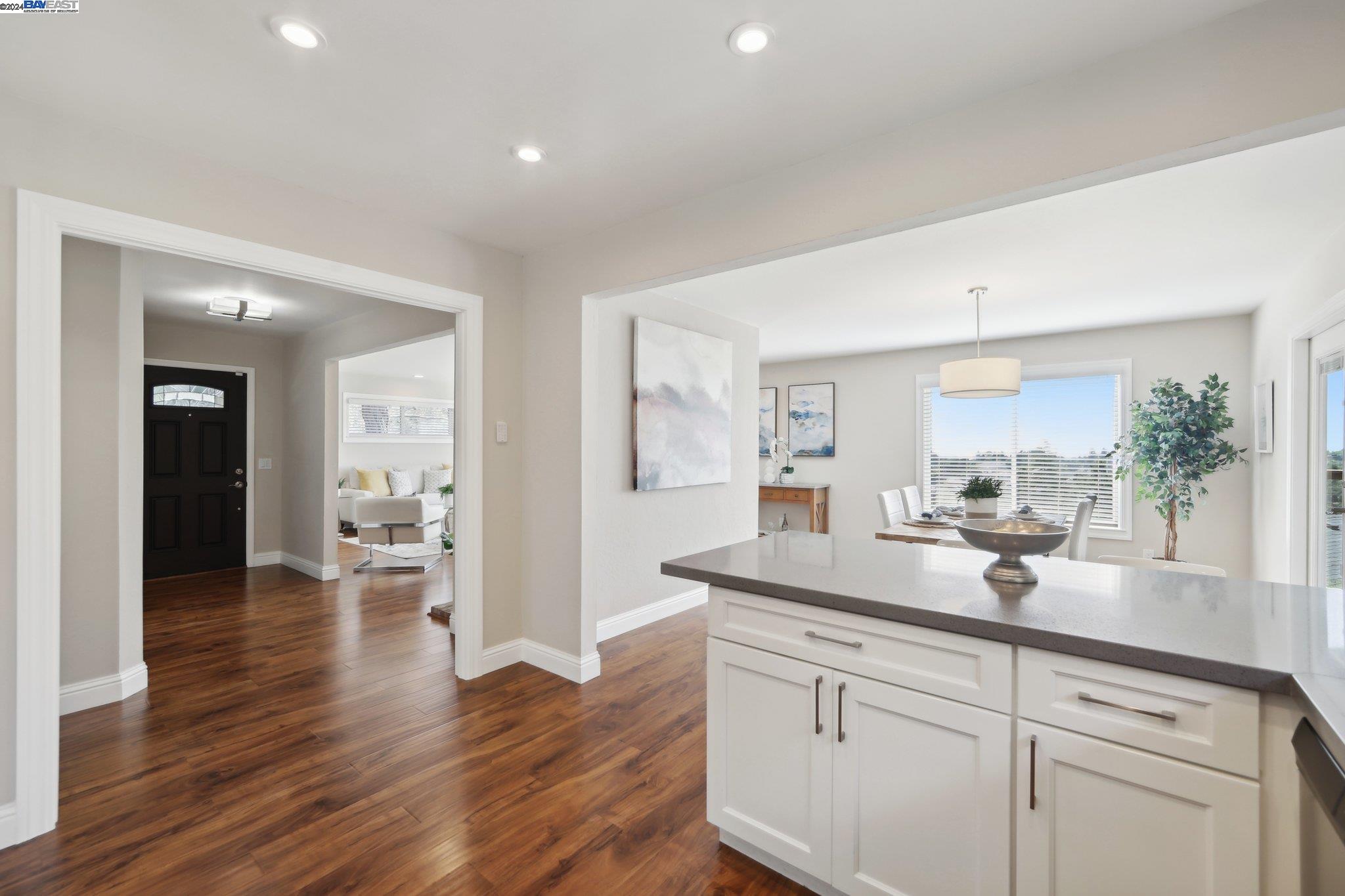 10288 Royal Oak Rd