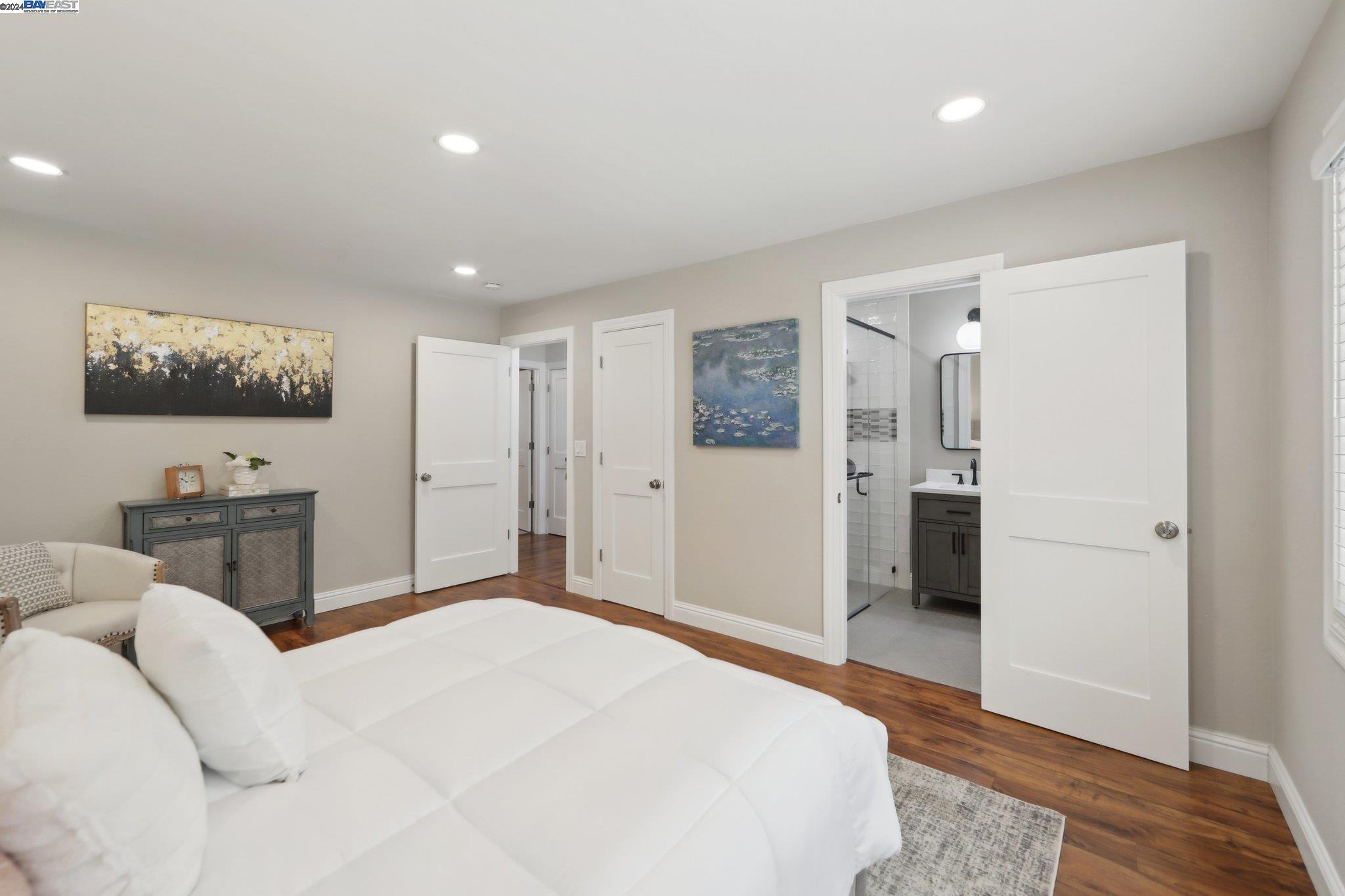 10288 Royal Oak Rd