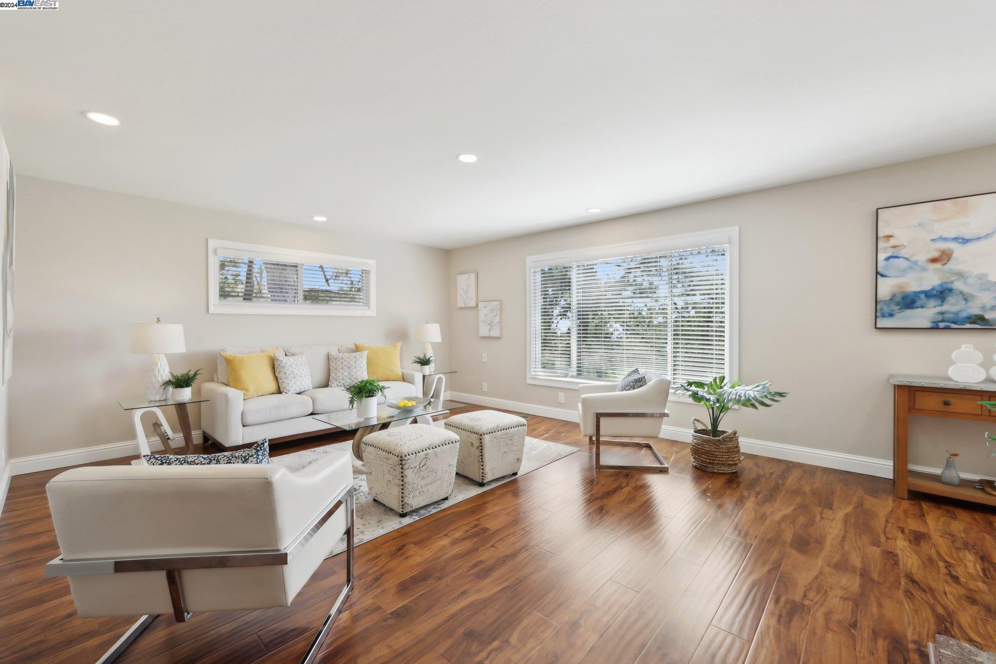 10288 Royal Oak Rd