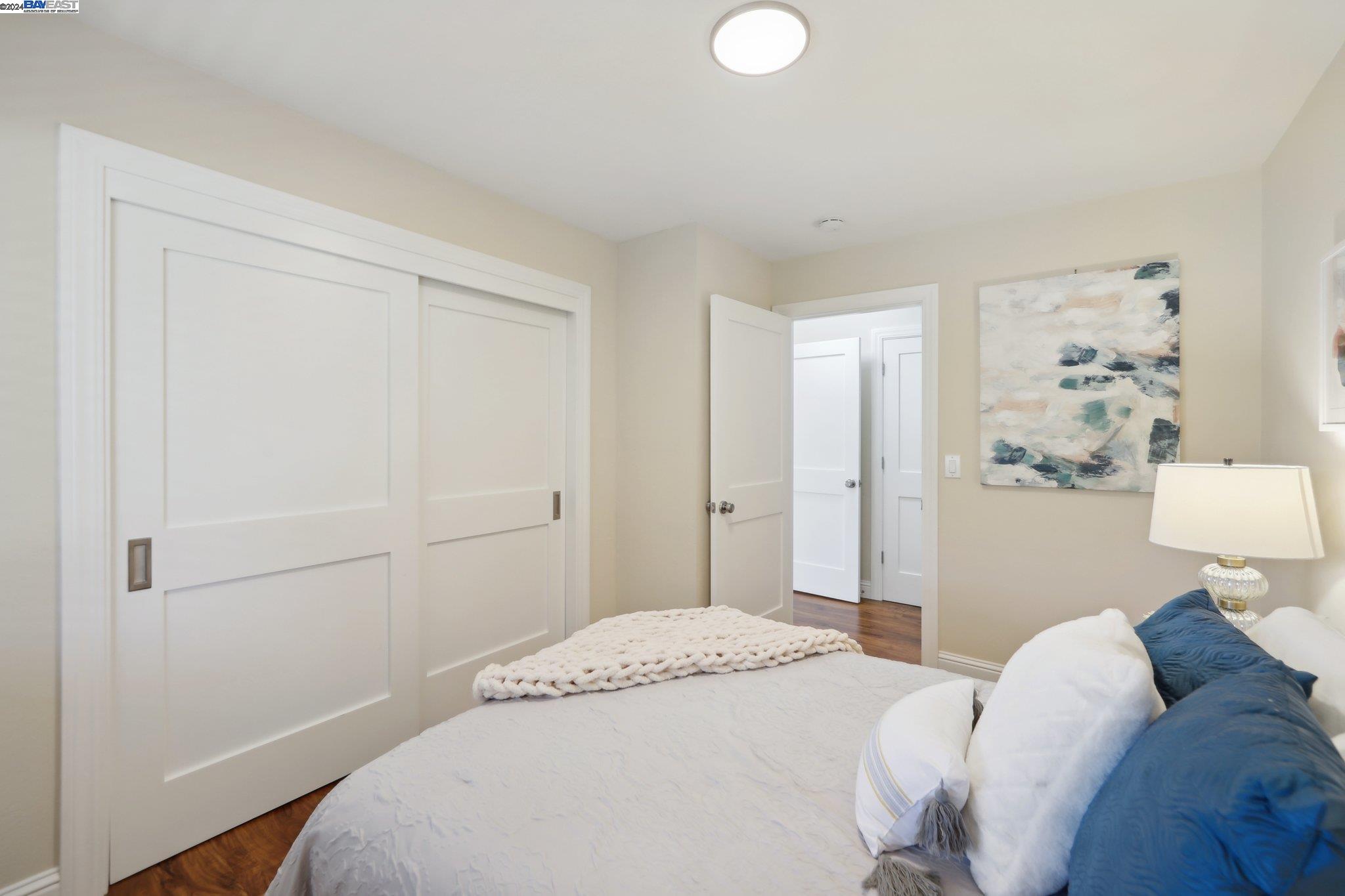 10288 Royal Oak Rd
