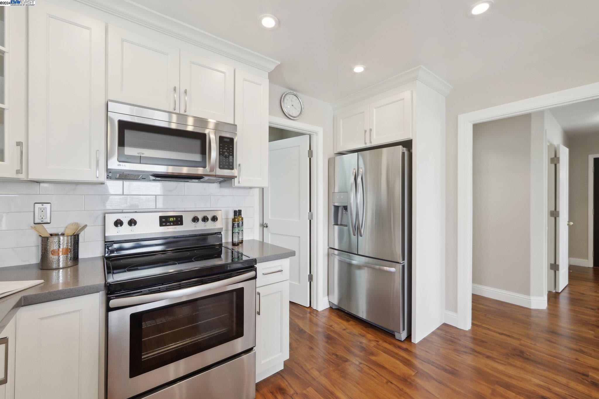 10288 Royal Oak Rd