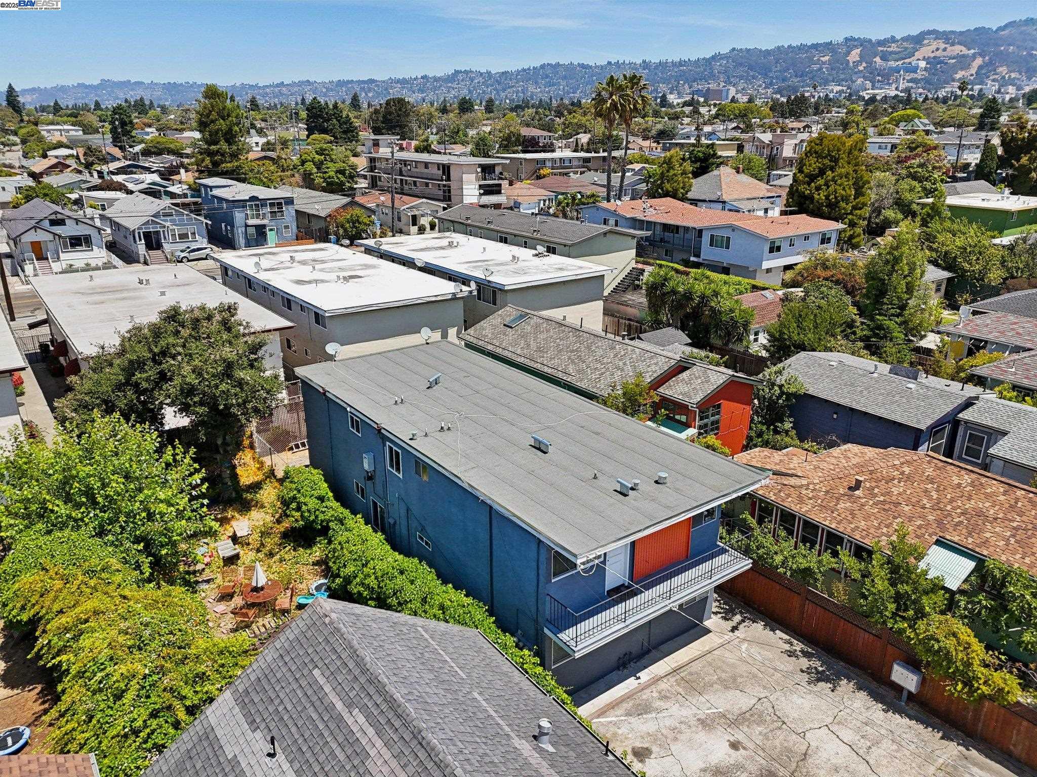 1235 Carrison Street