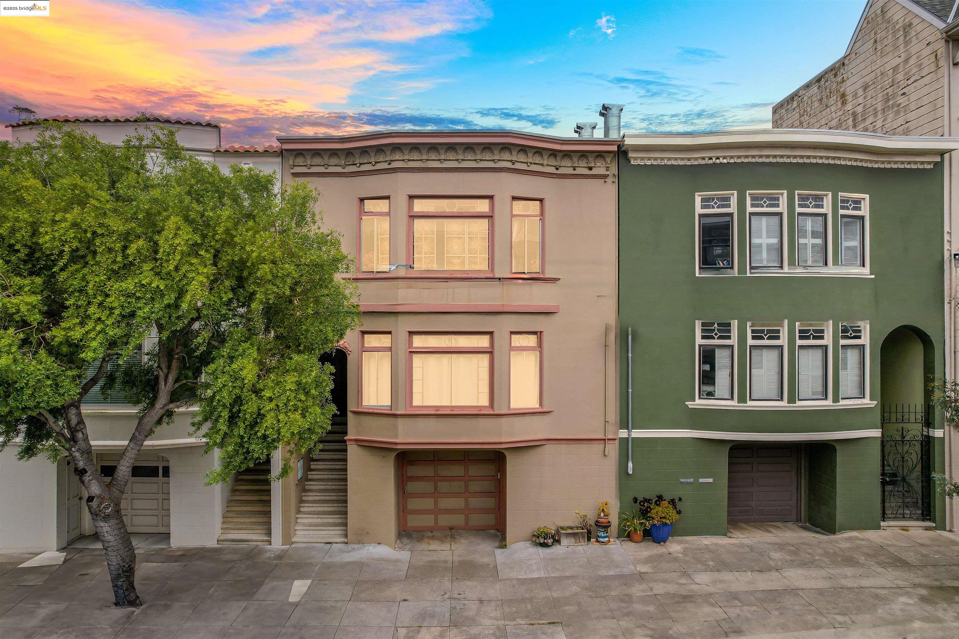 422-424 34th Ave