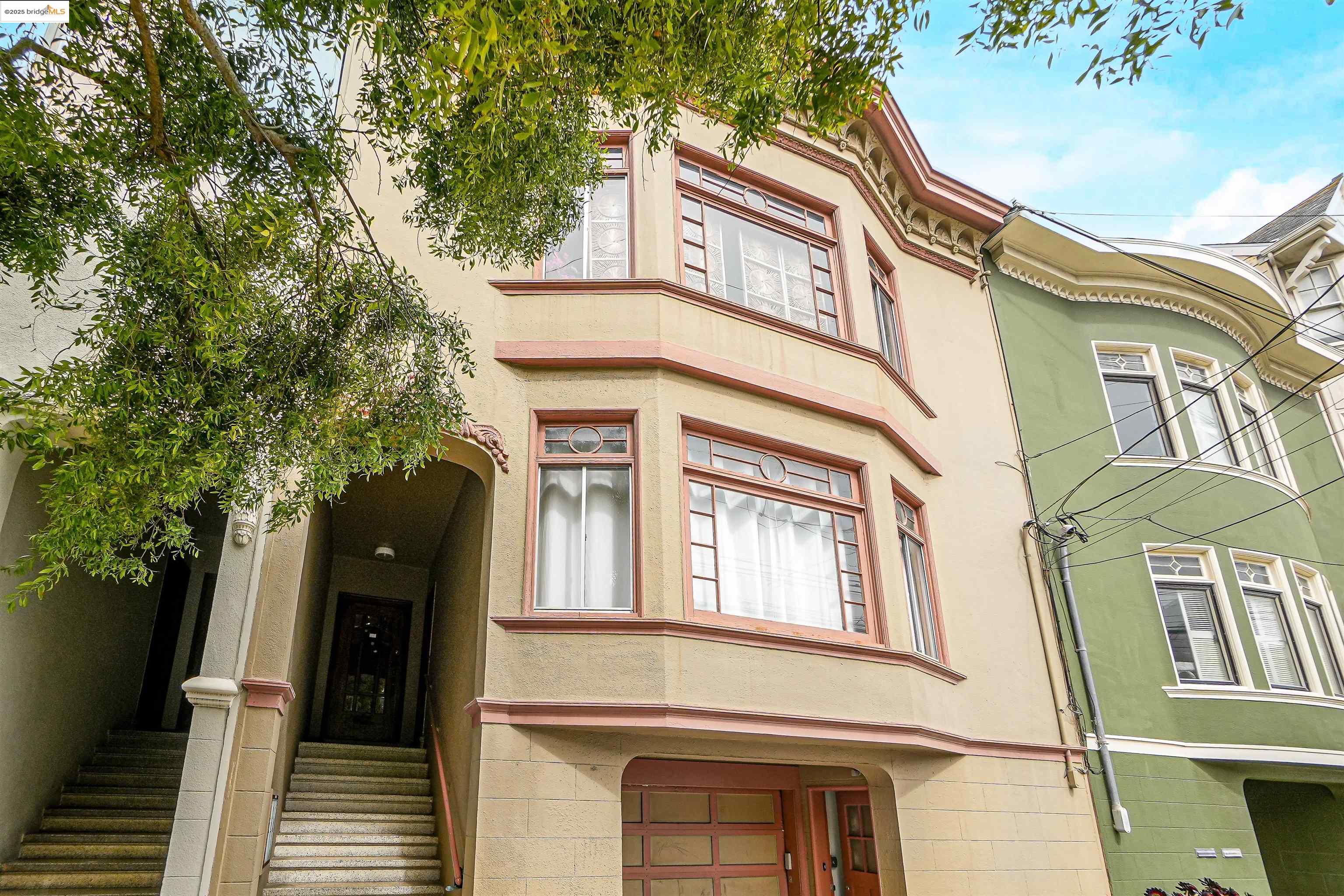 422-424 34th Ave
