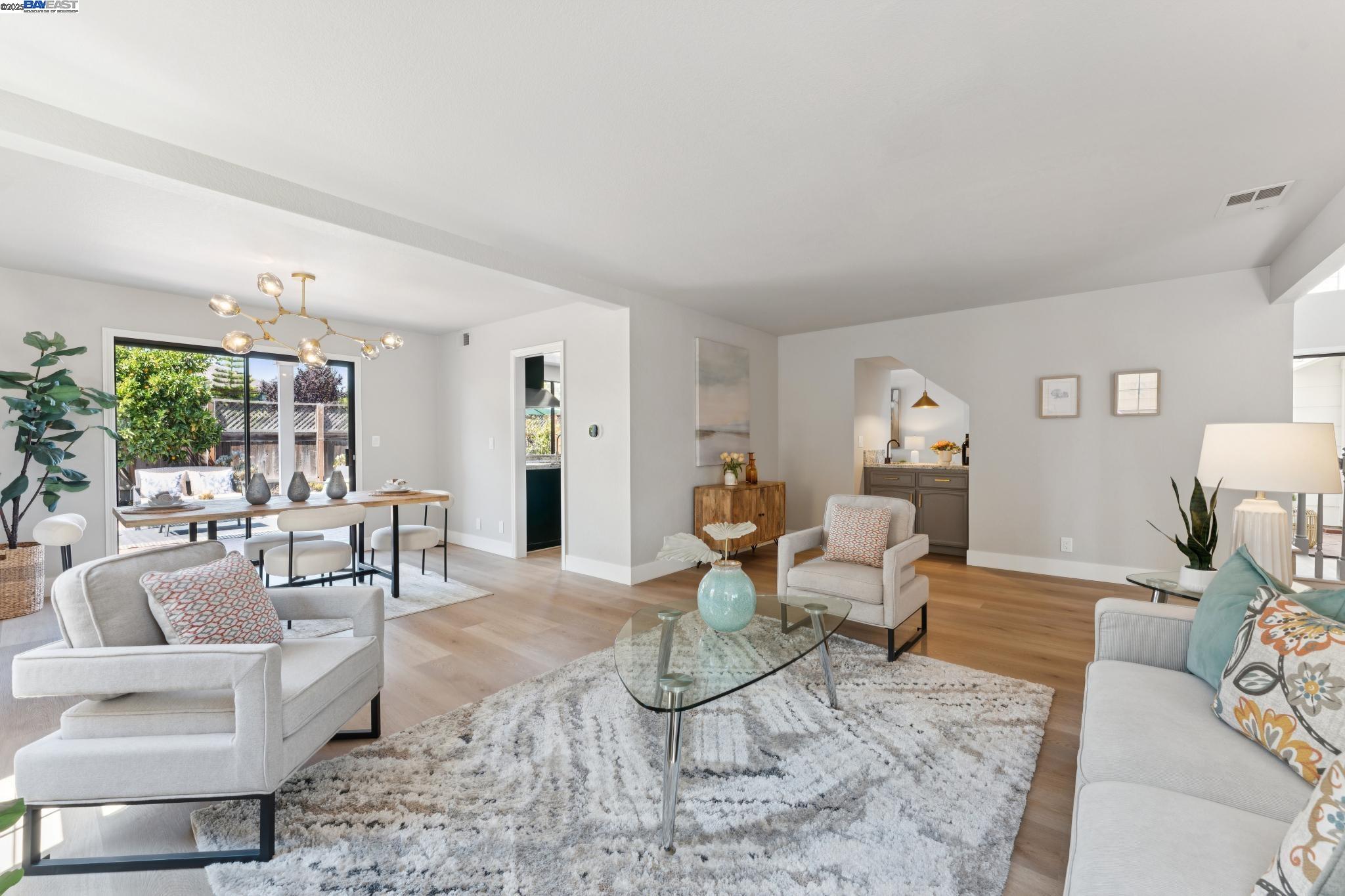 111 Capetown Dr