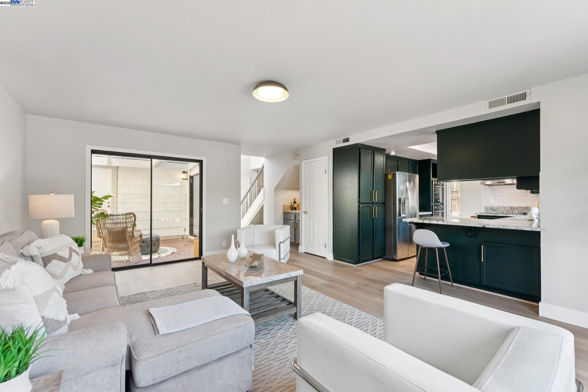 111 Capetown Dr