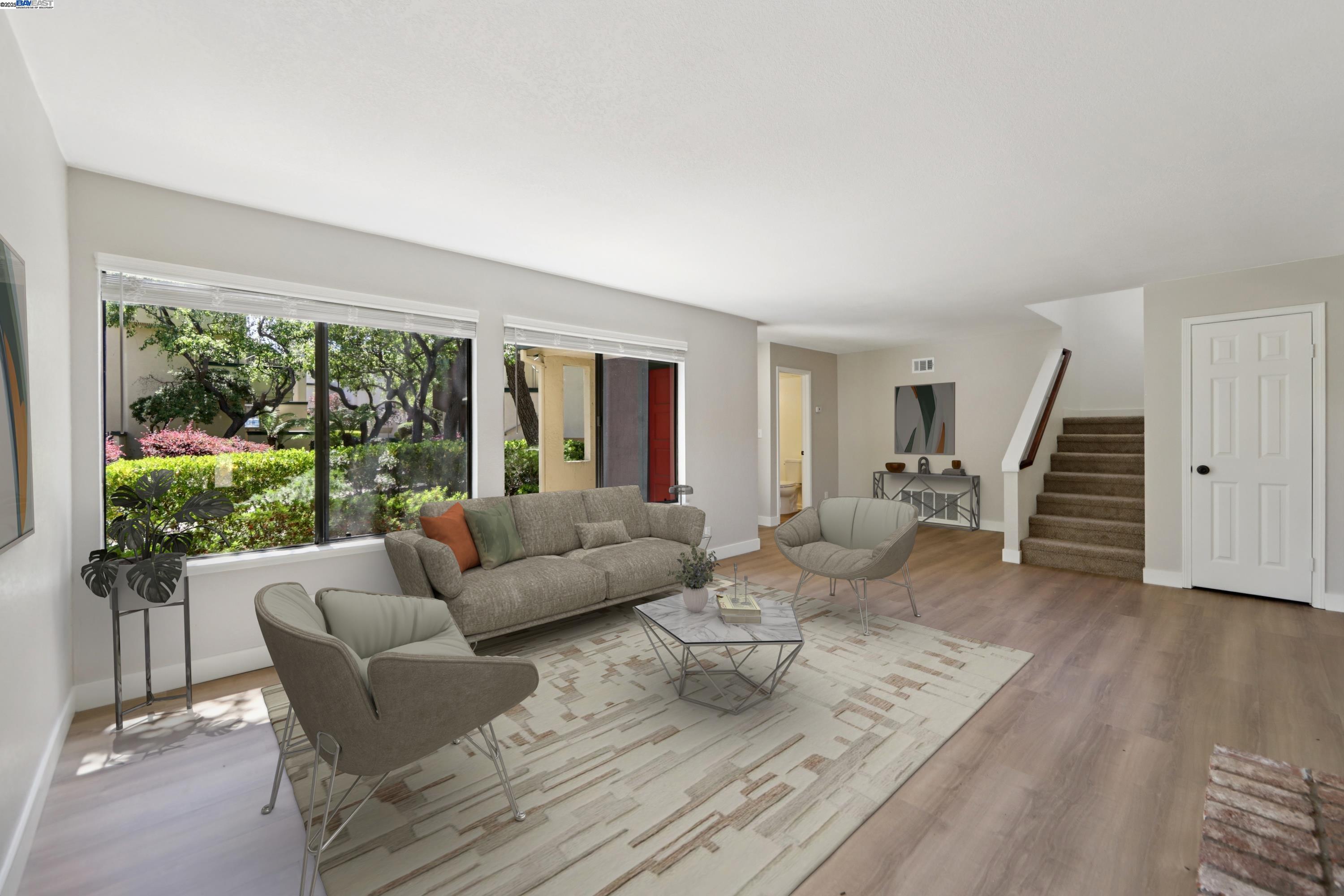 105 Carob Ln