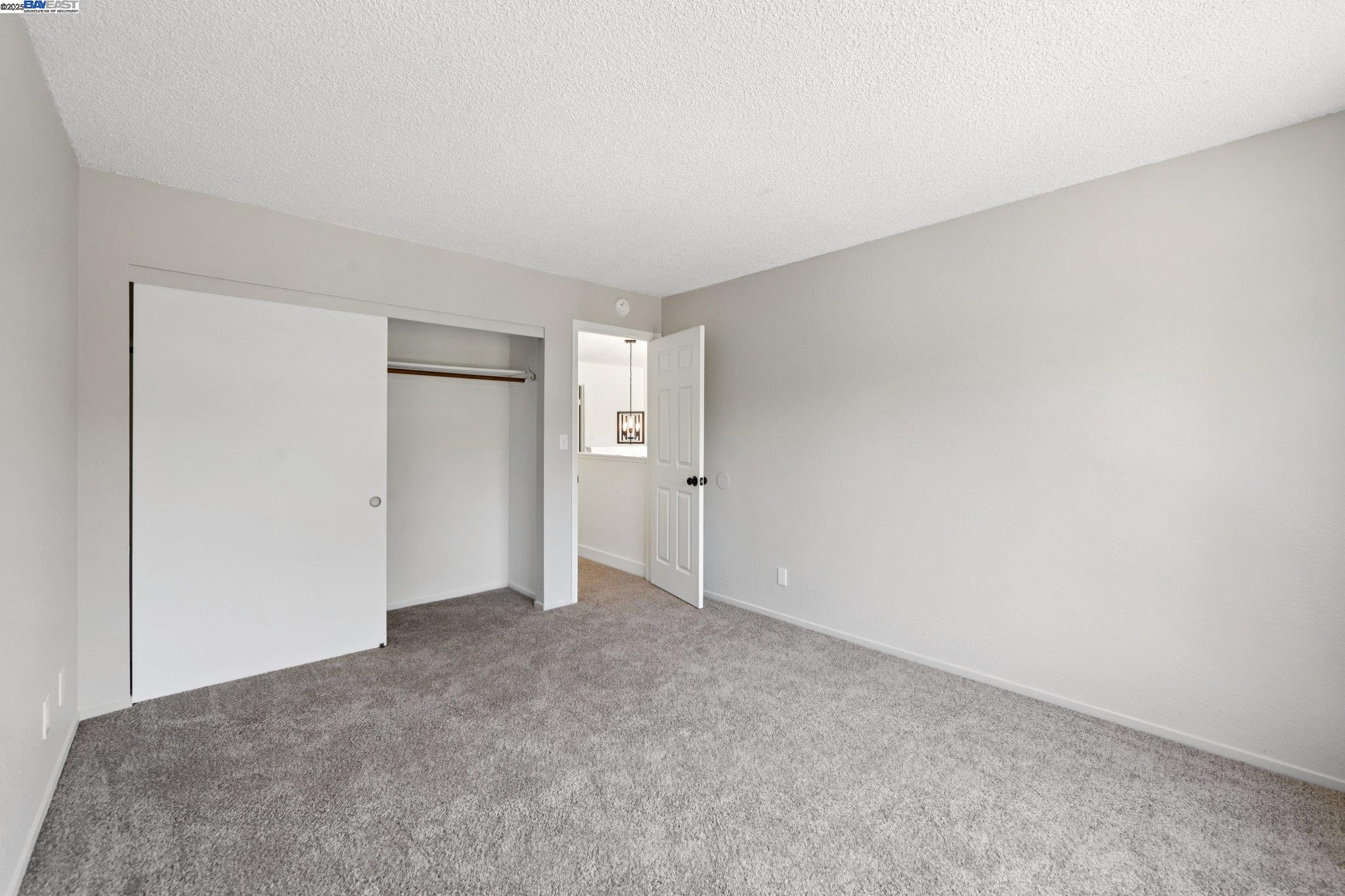 105 Carob Ln