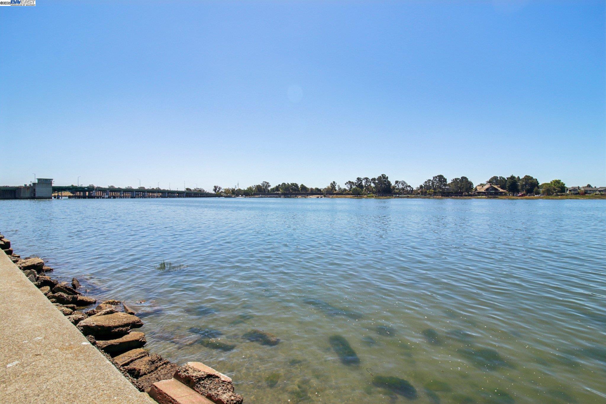 3224 Ravens Cove Ln