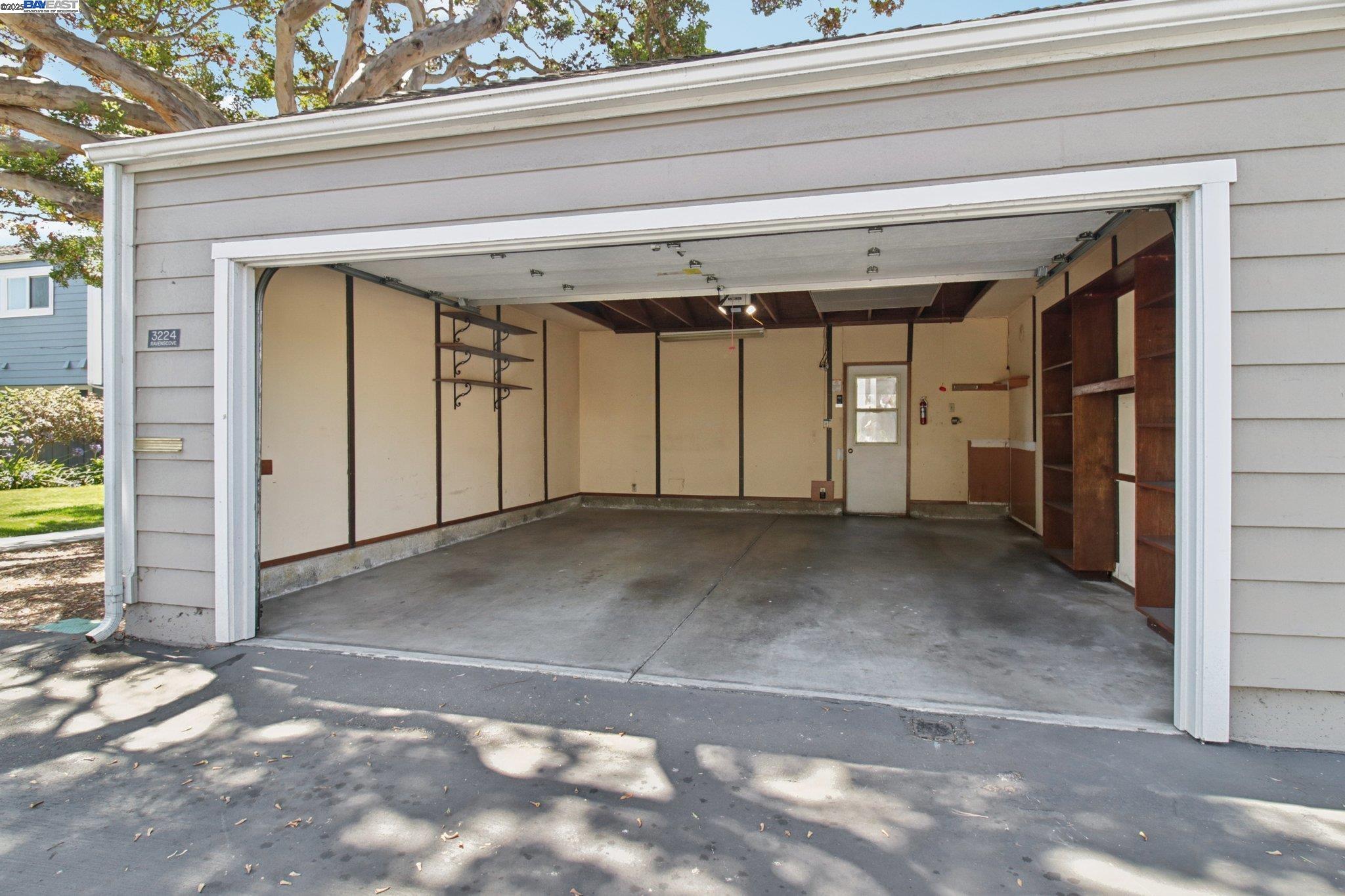 3224 Ravens Cove Ln