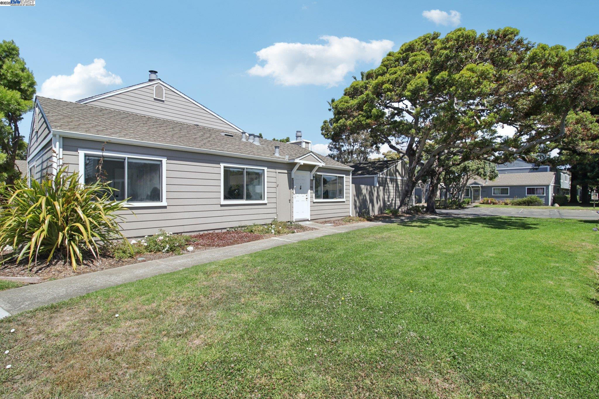 3224 Ravens Cove Ln