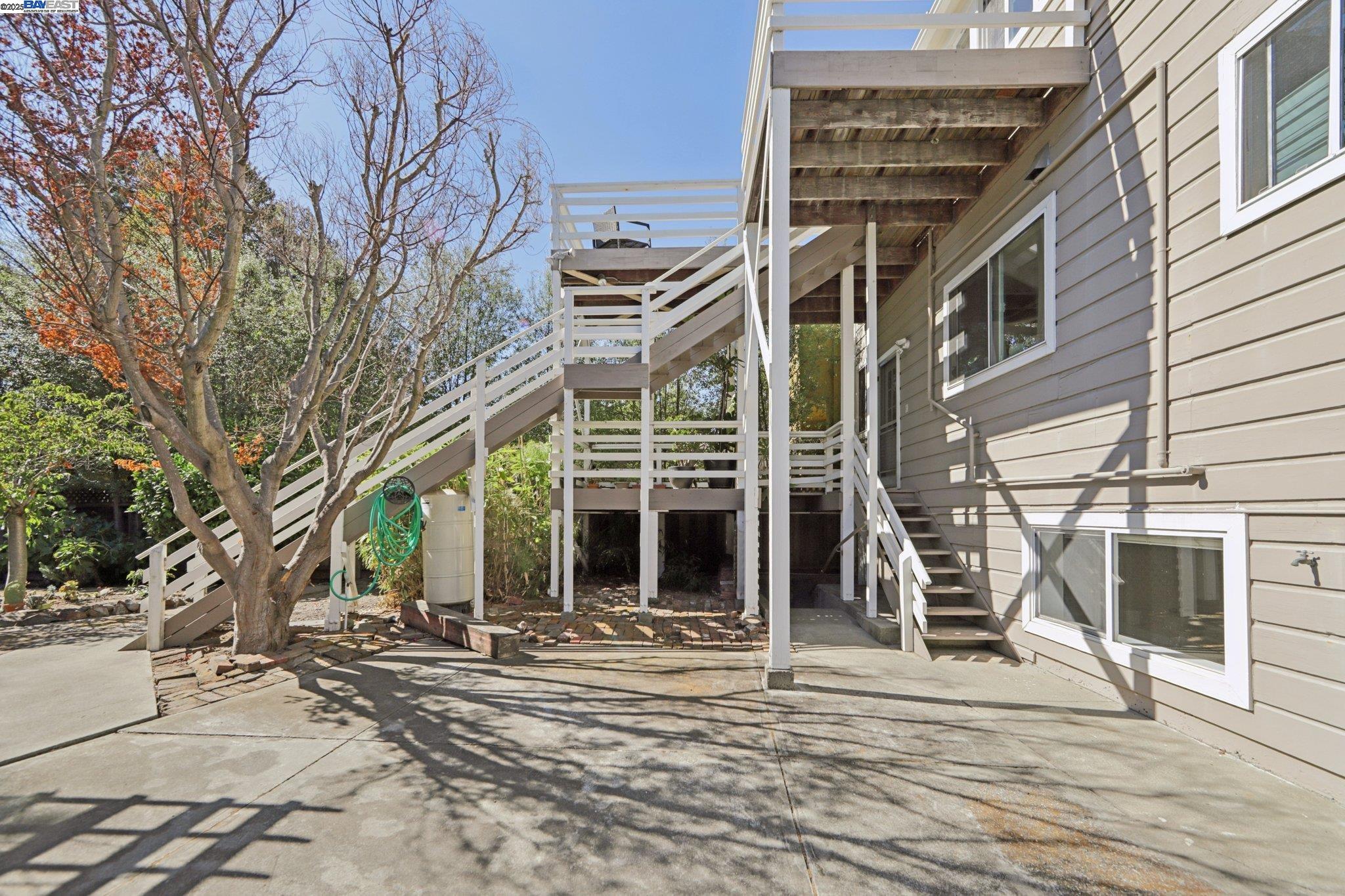 1812 San Antonio Avenue