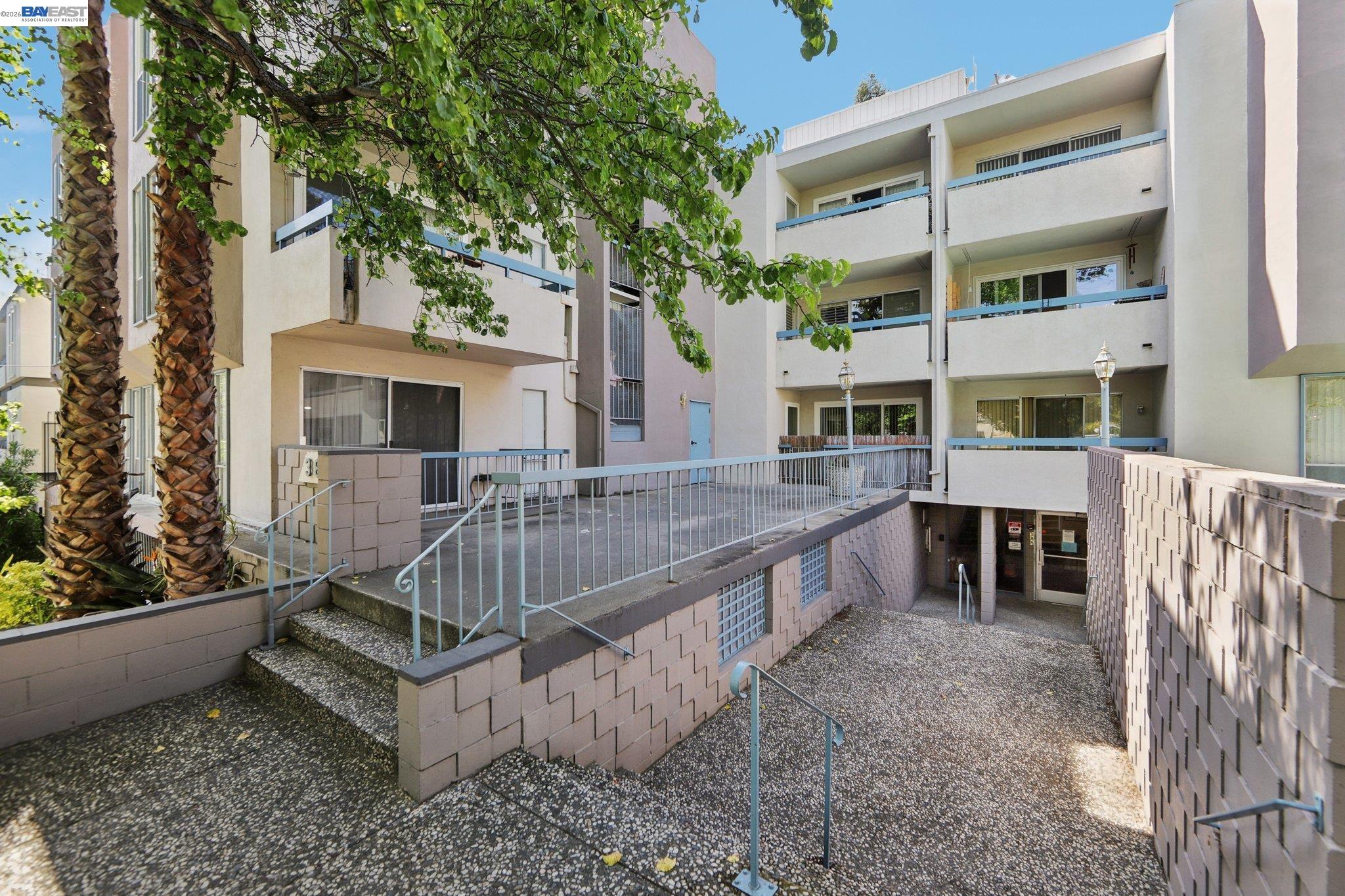 385 Jayne Avenue # 205