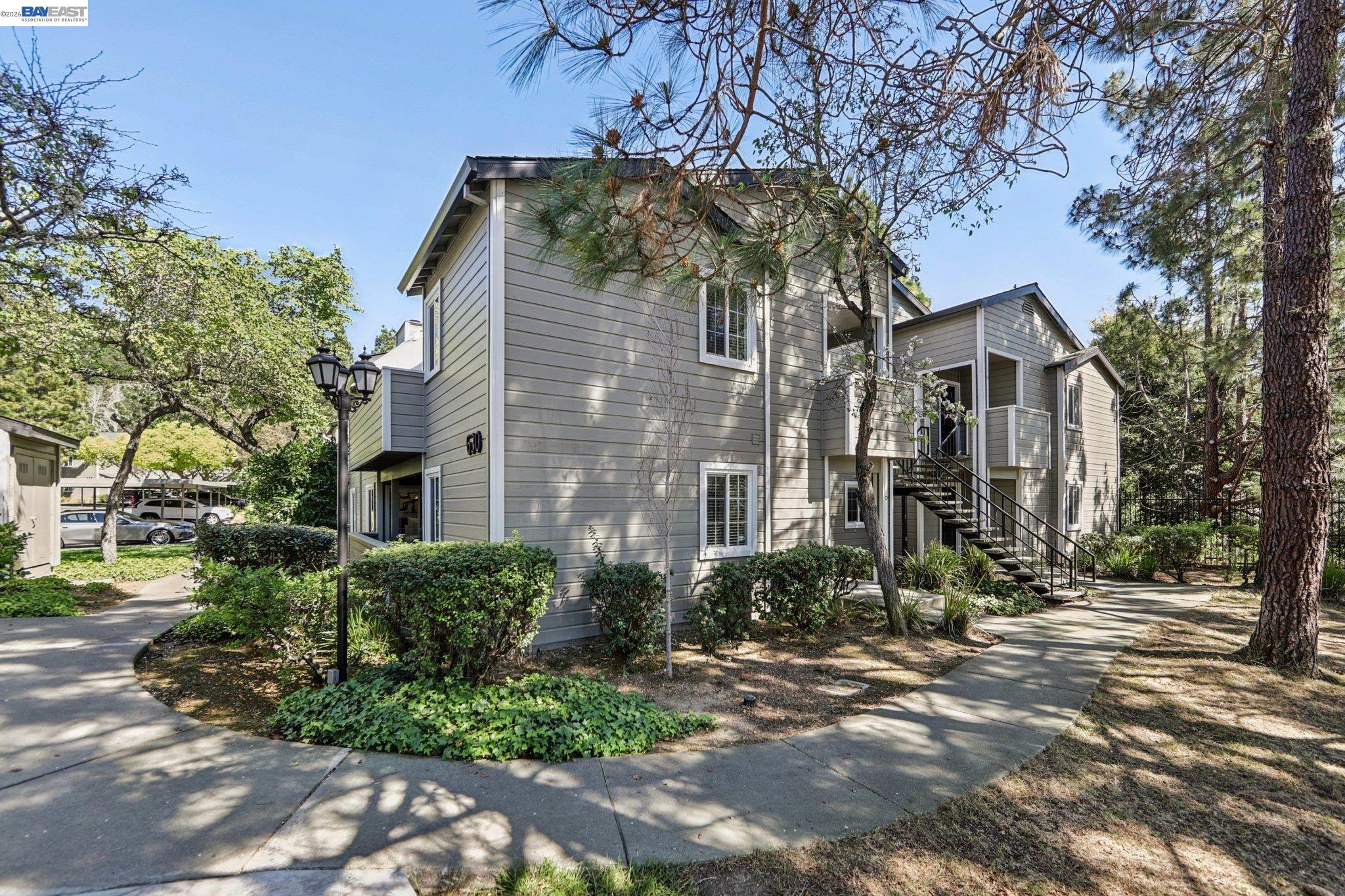 630 Canyon Oaks Drive # D