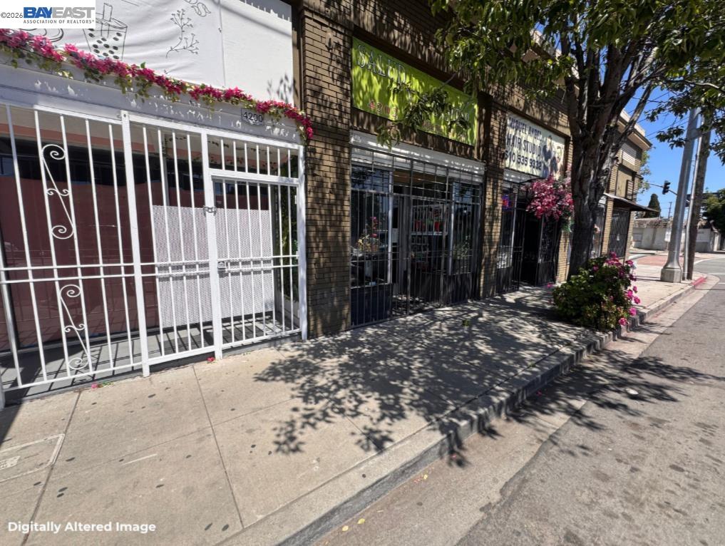 4200 Foothill Blvd
