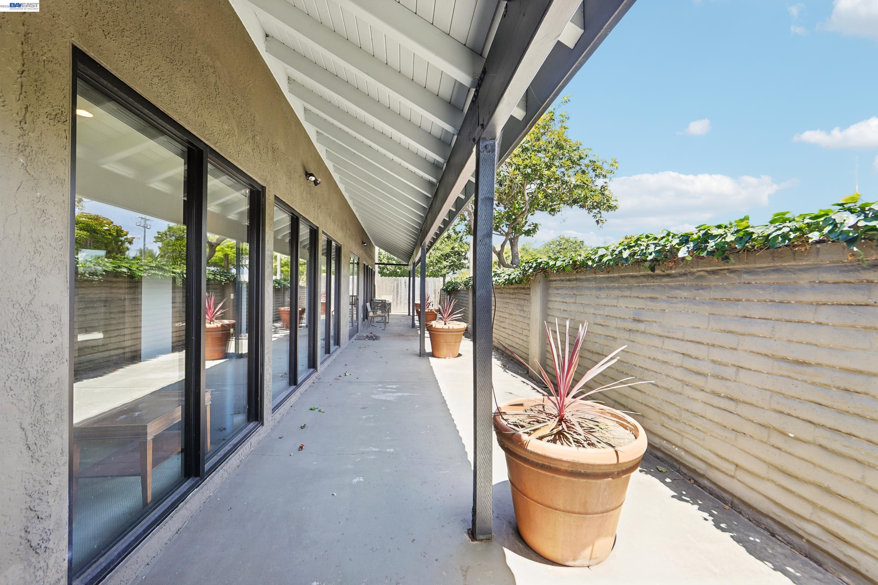 745 Buena Vista Avenue