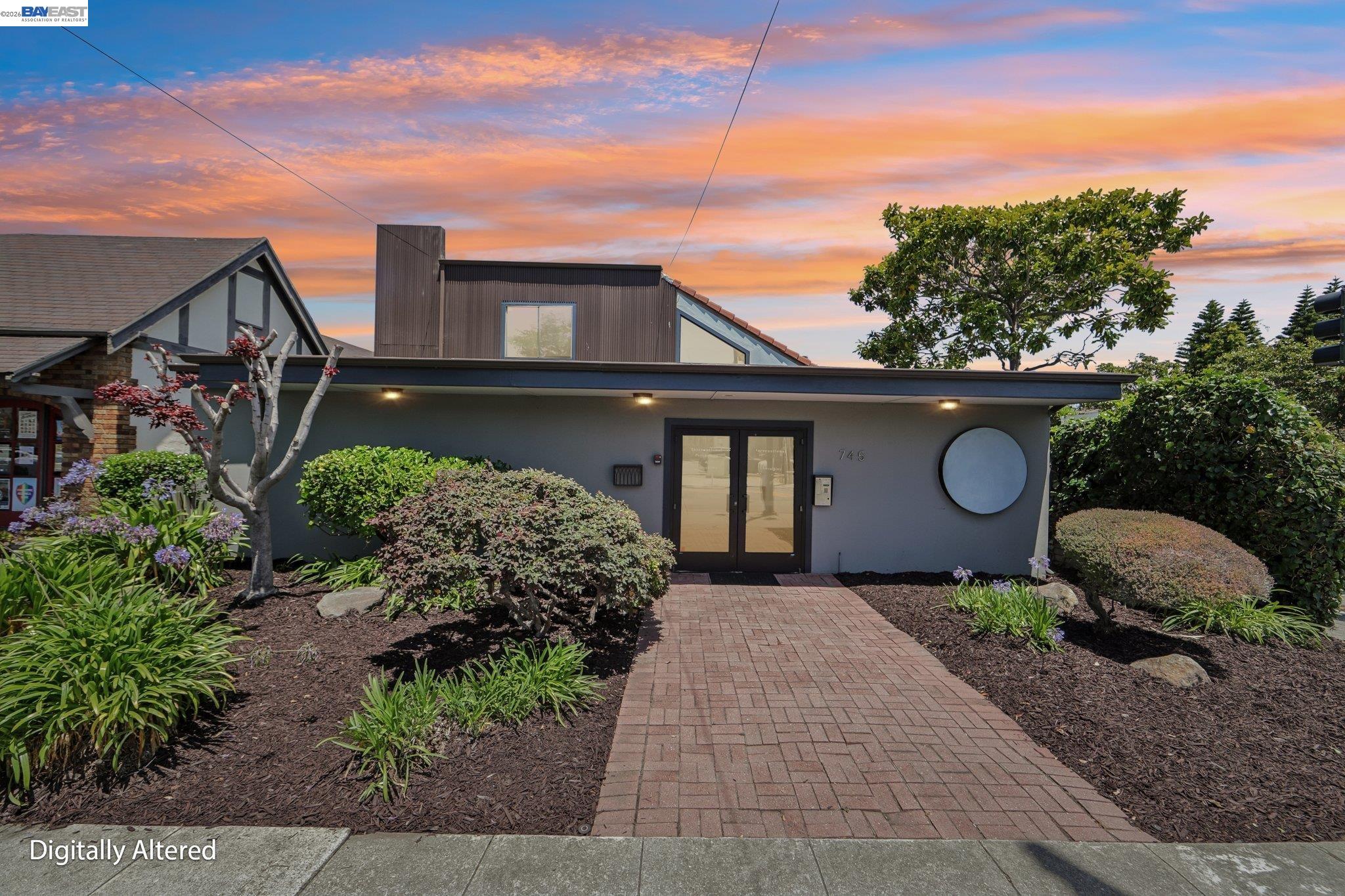 745 Buena Vista Avenue