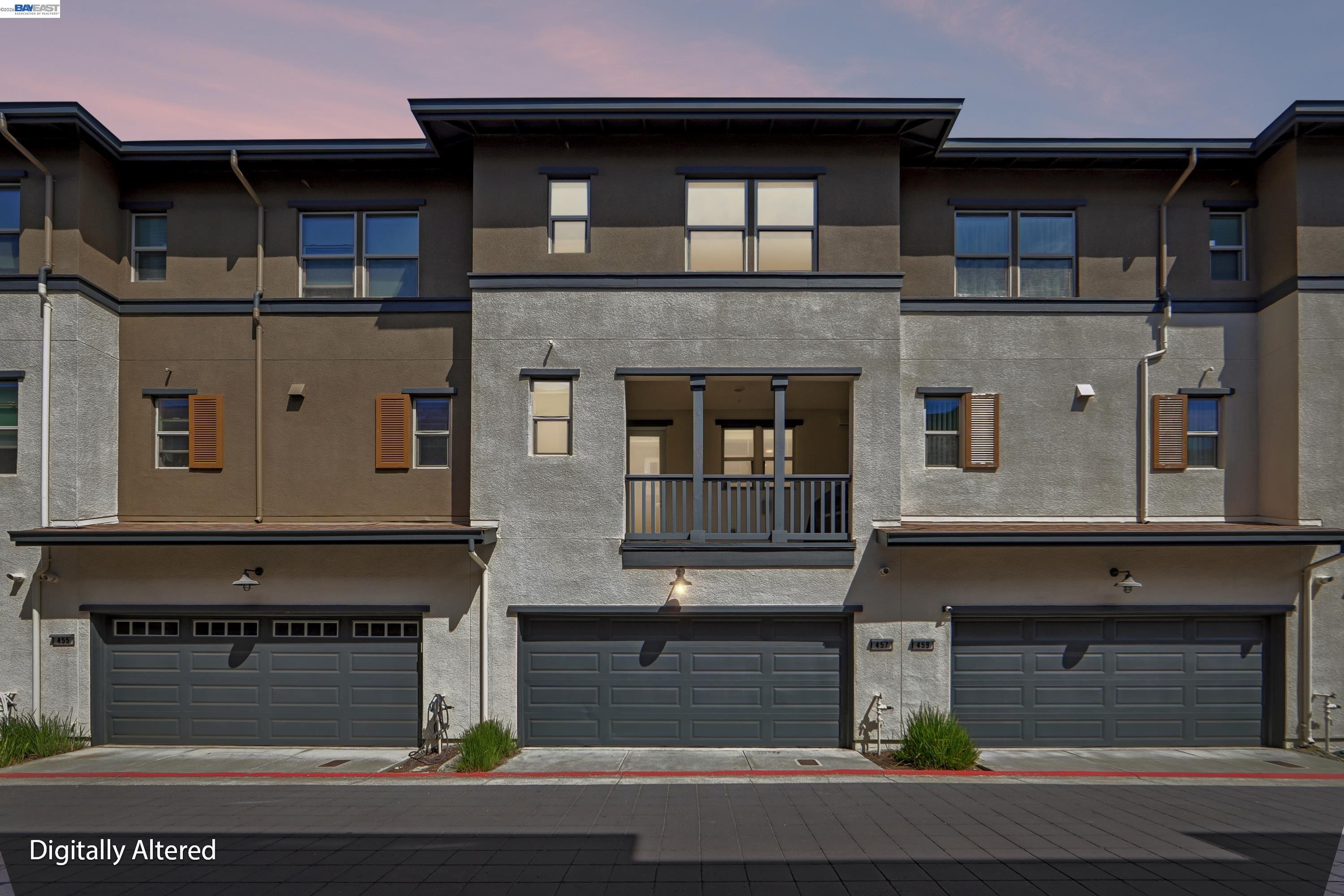 457 Diller Street