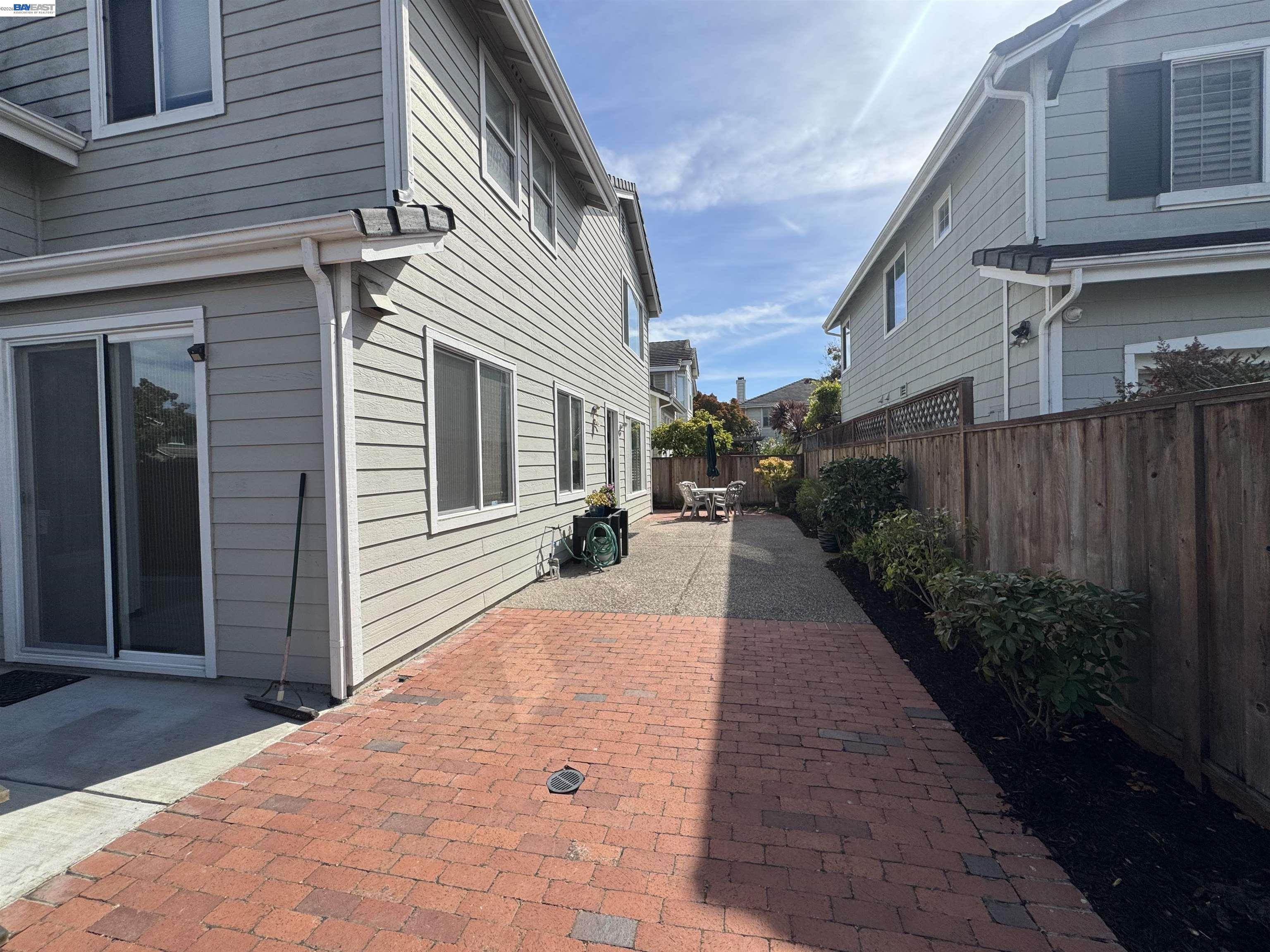 31 Salmon Rd