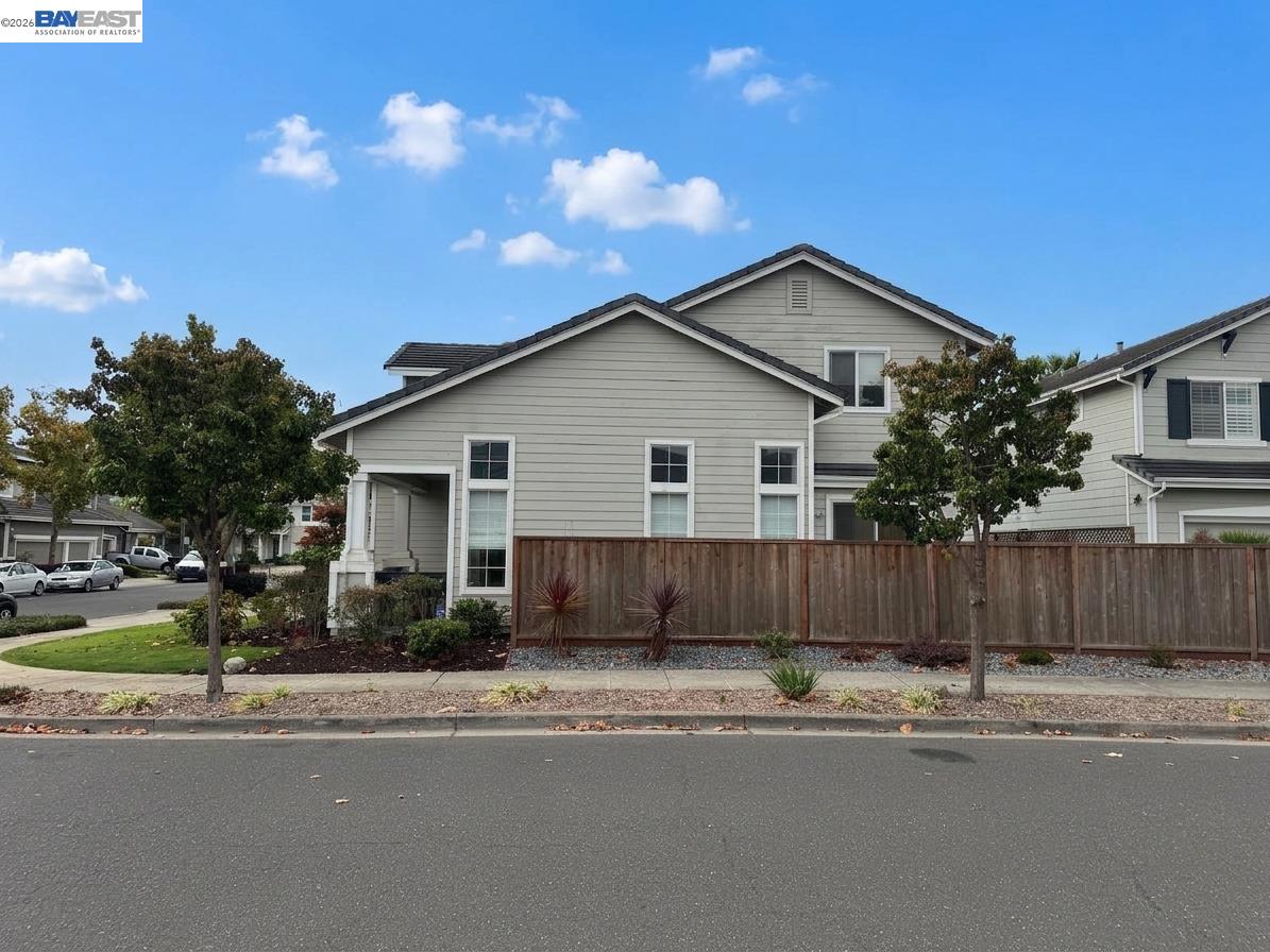 31 Salmon Rd