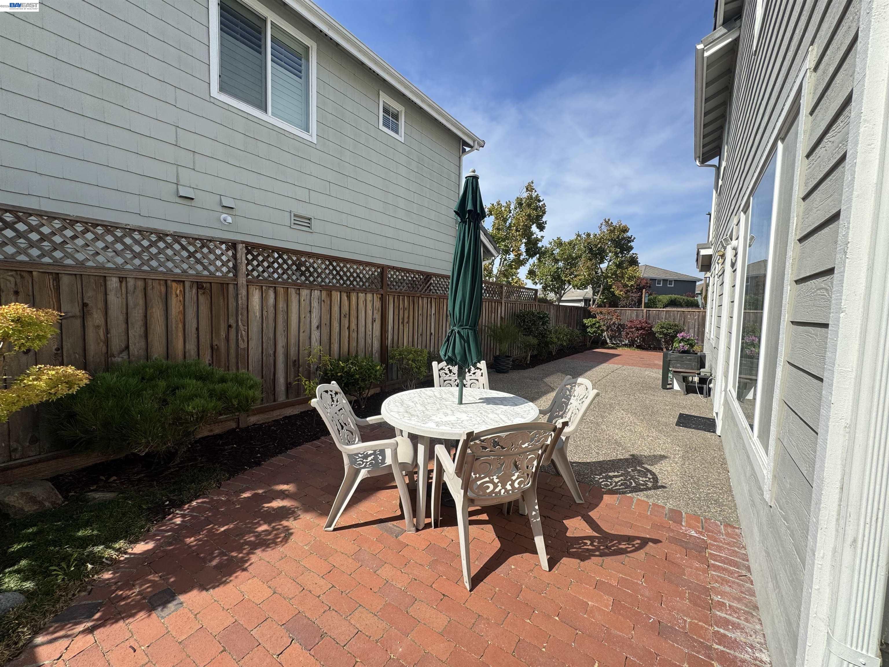 31 Salmon Rd