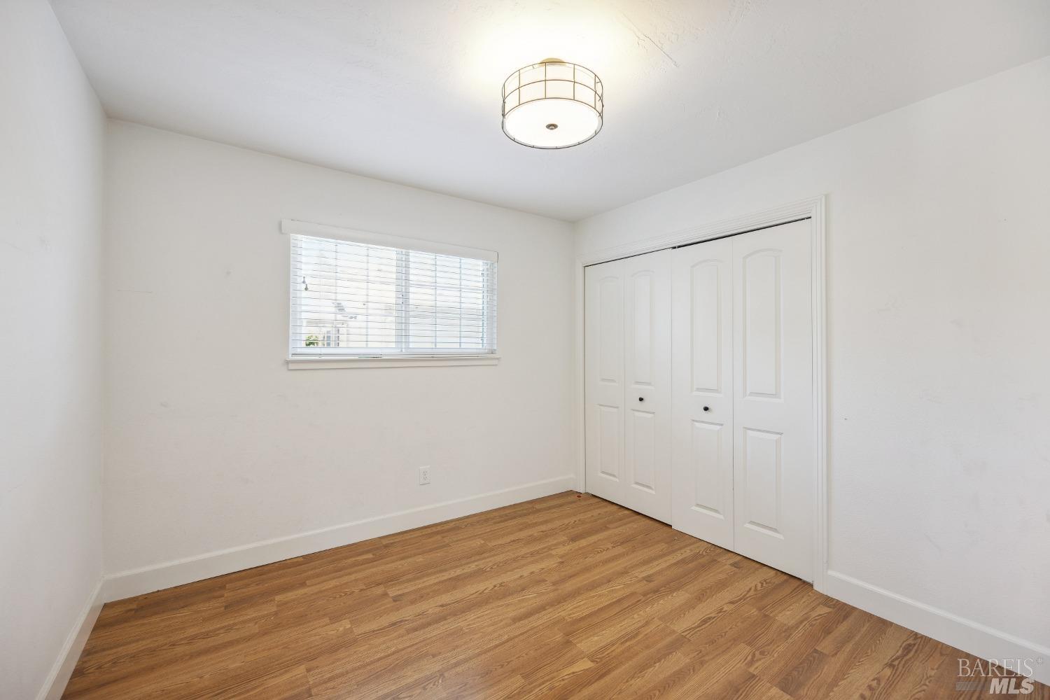 637 Baker Street