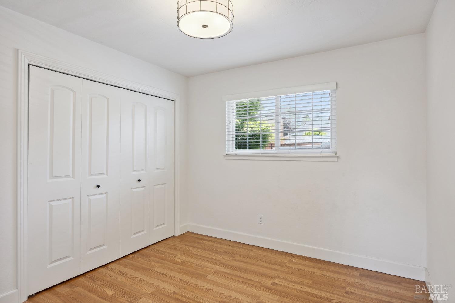 637 Baker Street