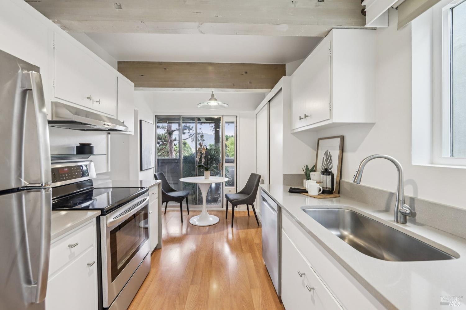 290 Via Casitas # 206