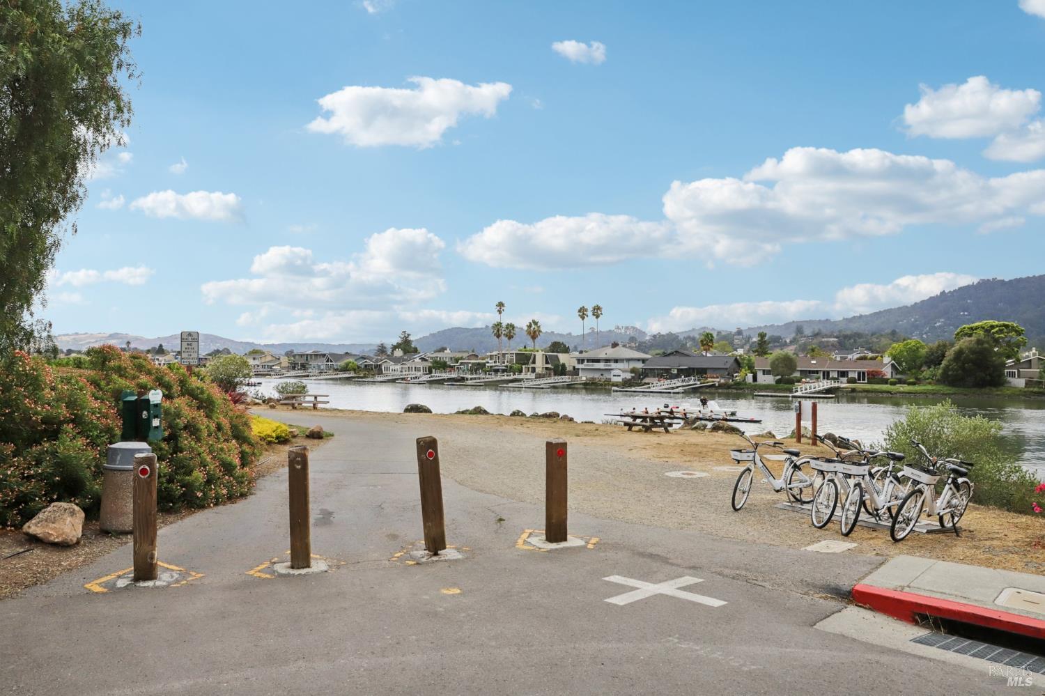 290 Via Casitas # 206