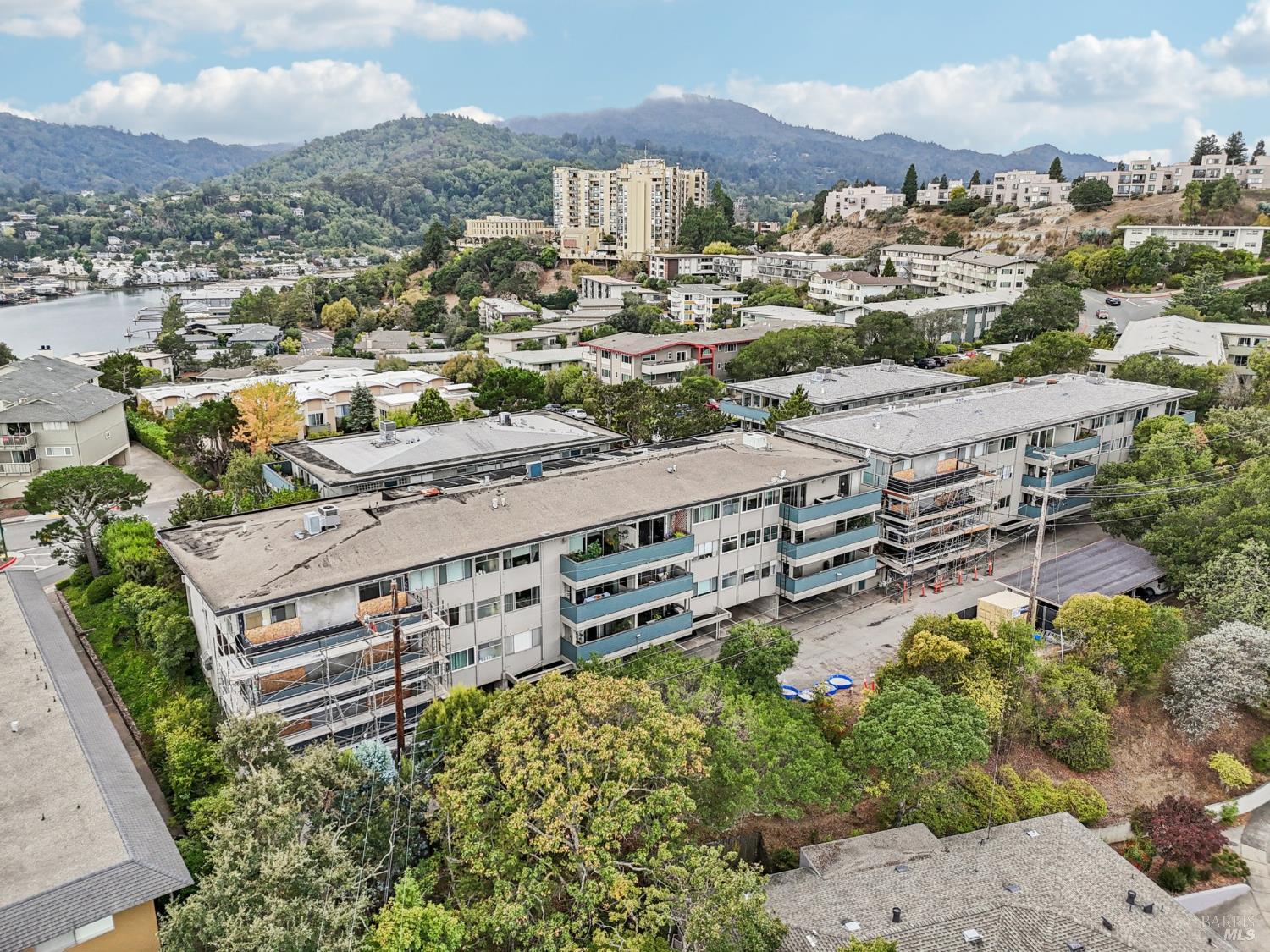 290 Via Casitas # 206