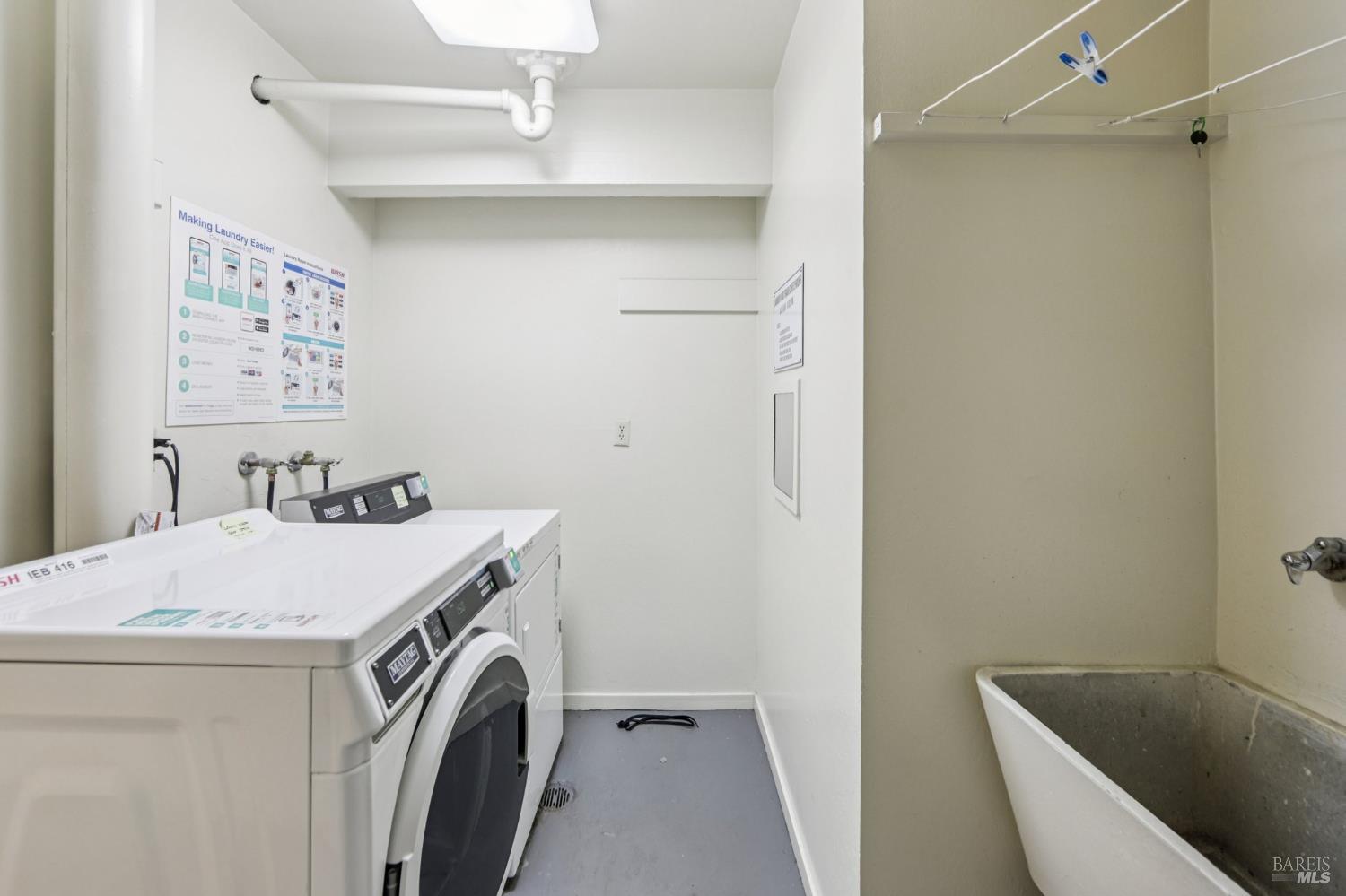 290 Via Casitas # 206