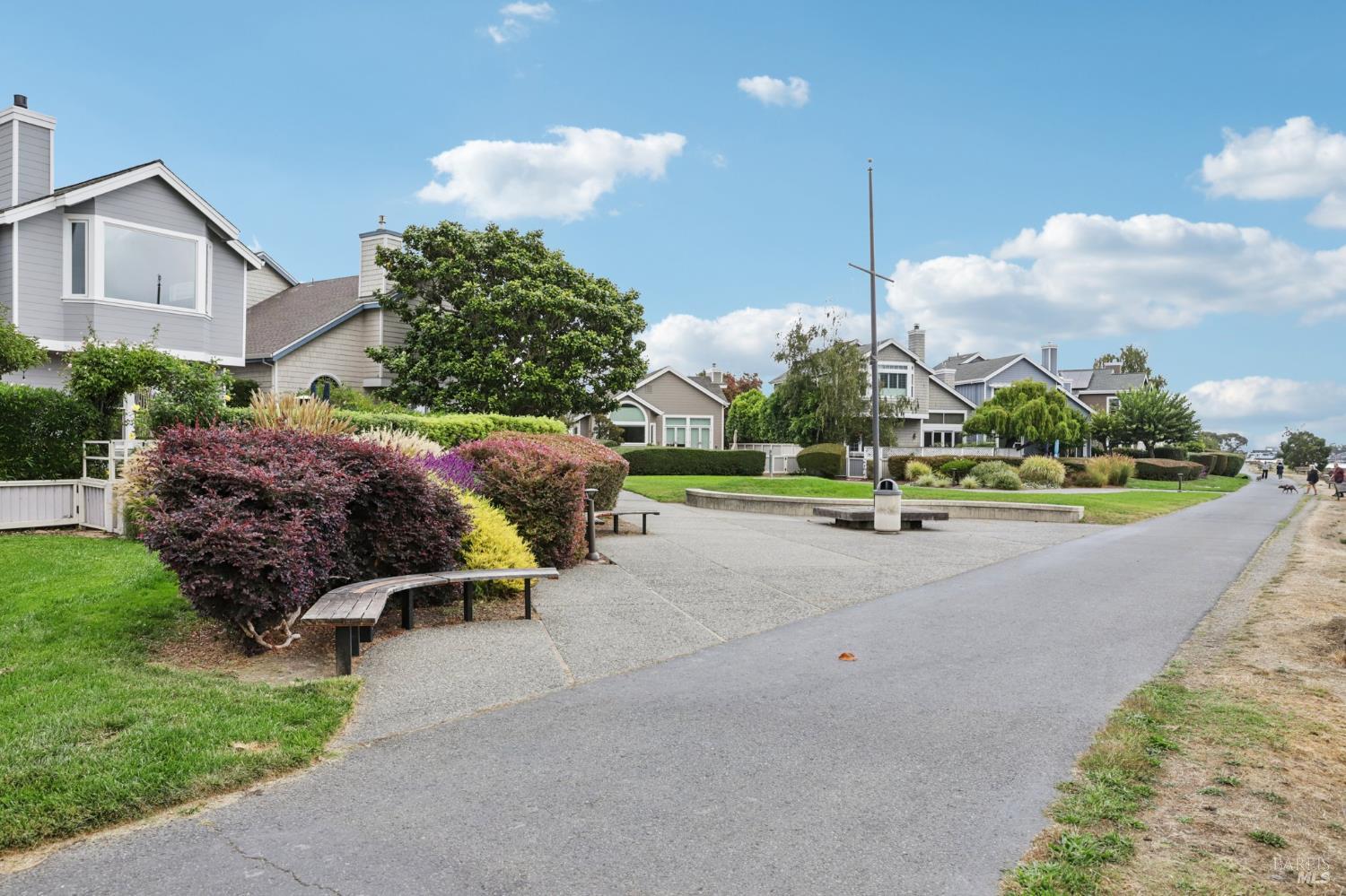 290 Via Casitas # 206